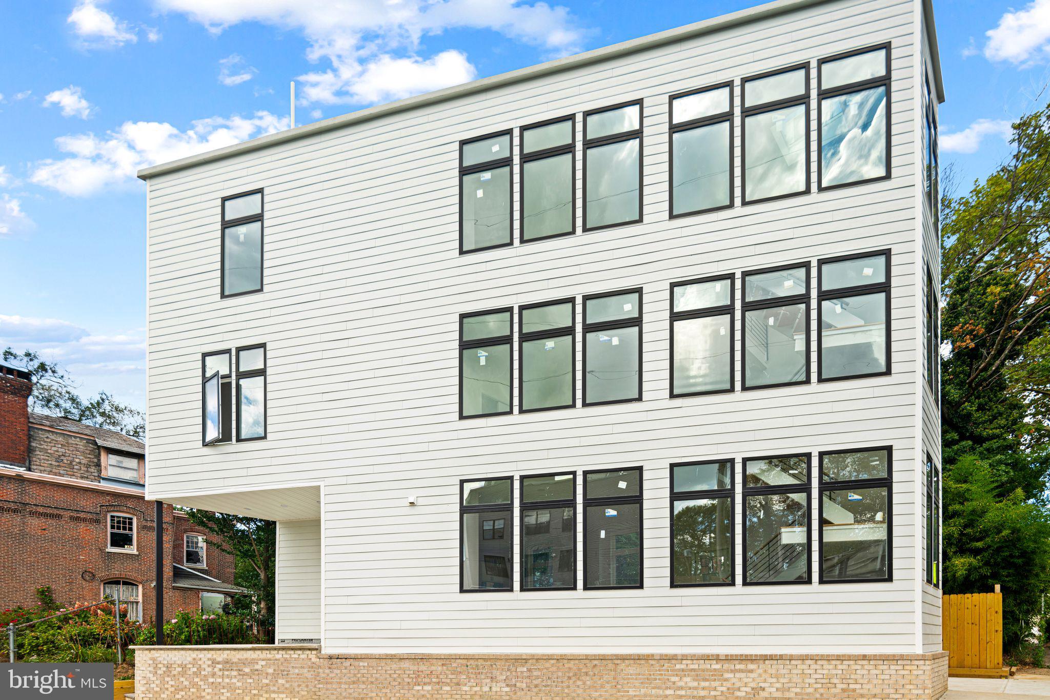 CEDAR PARK - Residential