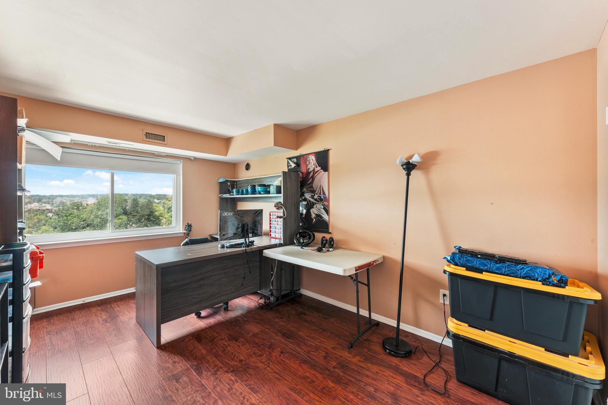 JENKINTOWN - Residential