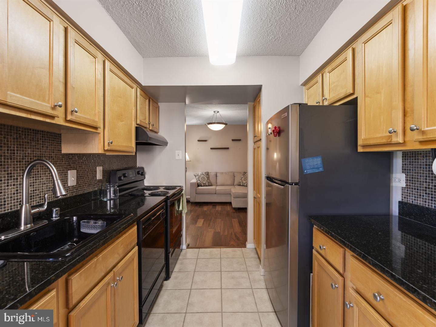 CENTURY SOUTH - Residential Lease