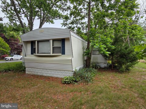 Mobile Home For Sale - 19762 Princess Street<br/> REHOBOTH BEACH, DE 19971