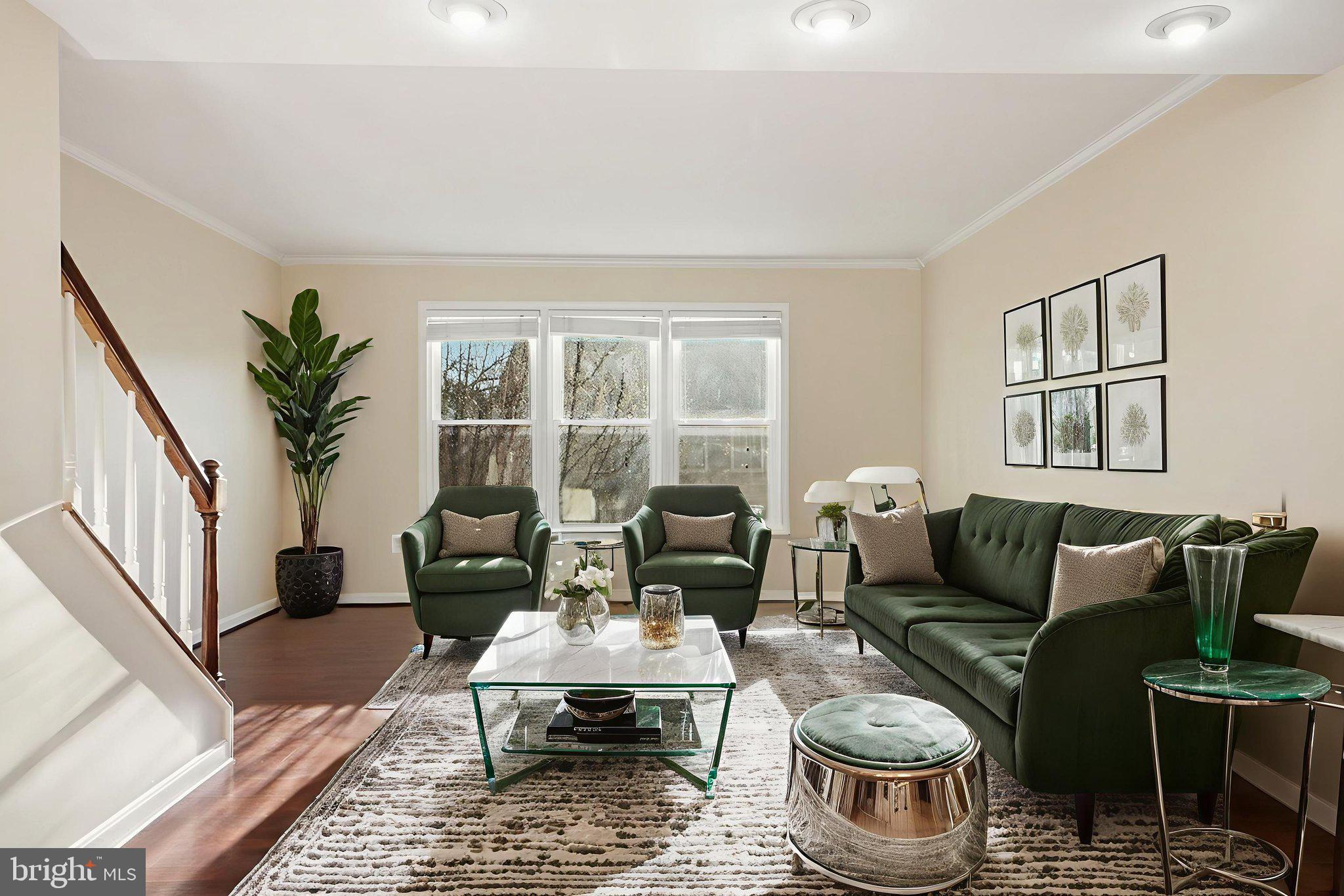 ST ANDREWS SQUARE - Residential