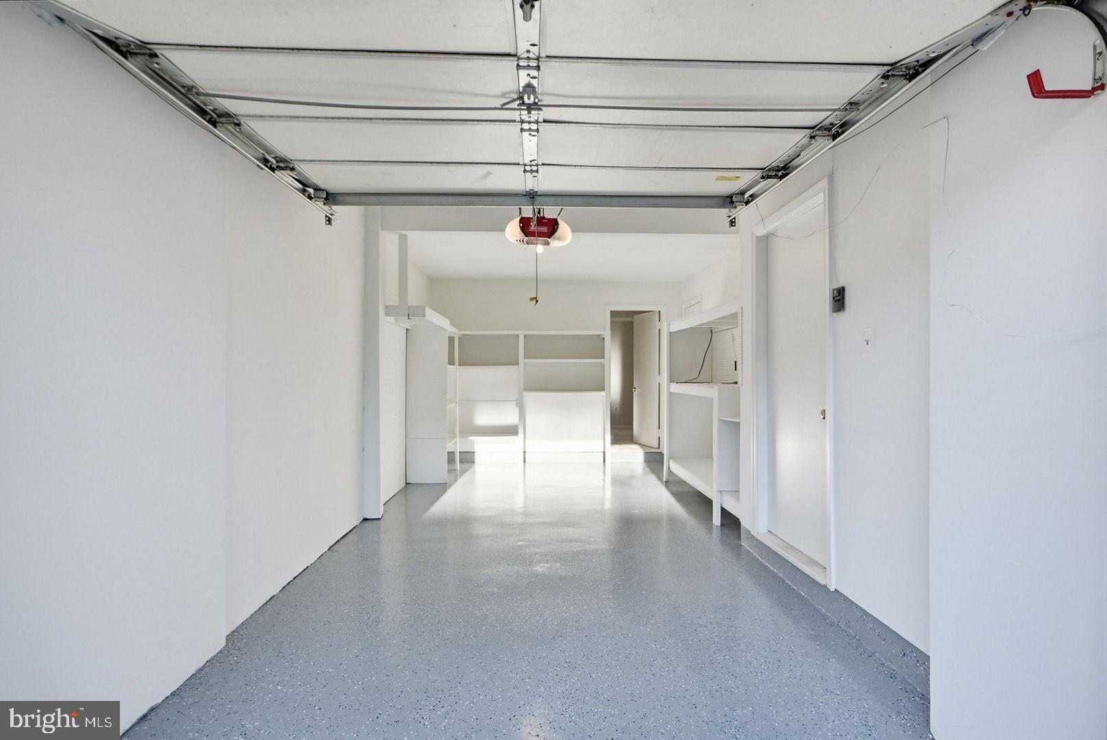 ST ANDREWS SQUARE - Residential