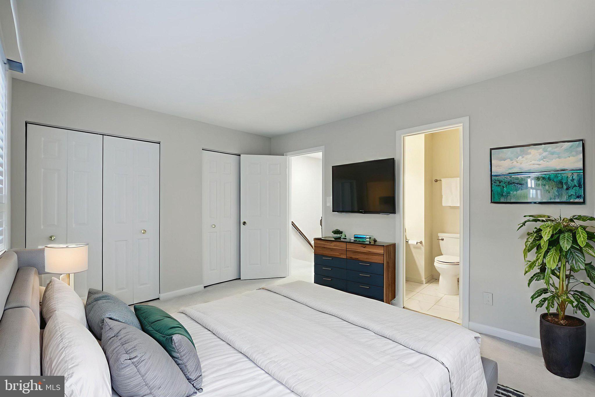 ST ANDREWS SQUARE - Residential