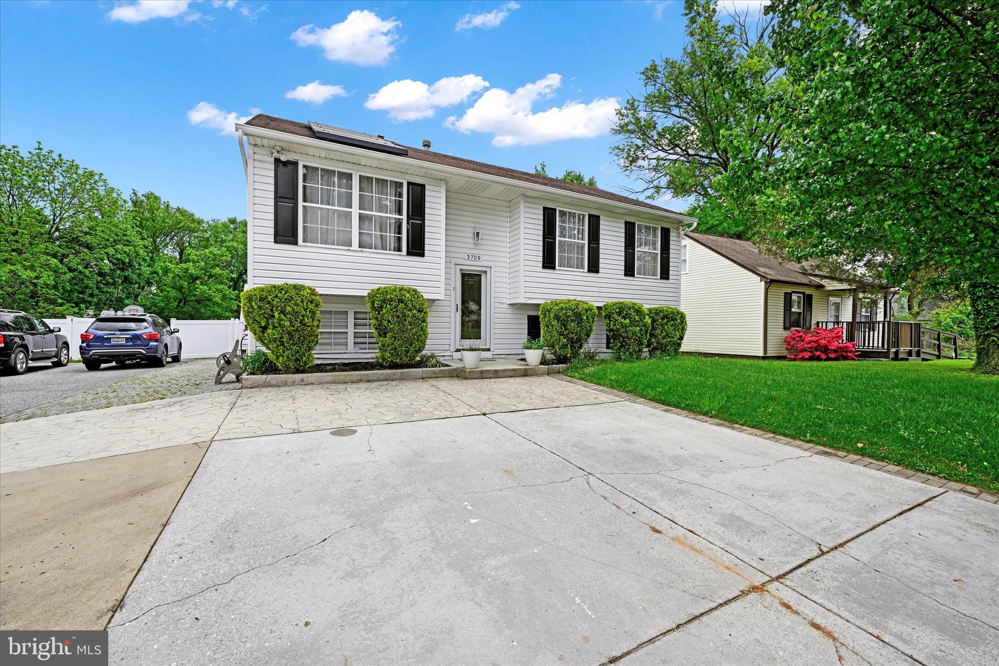 RANDALLSTOWN - Residential