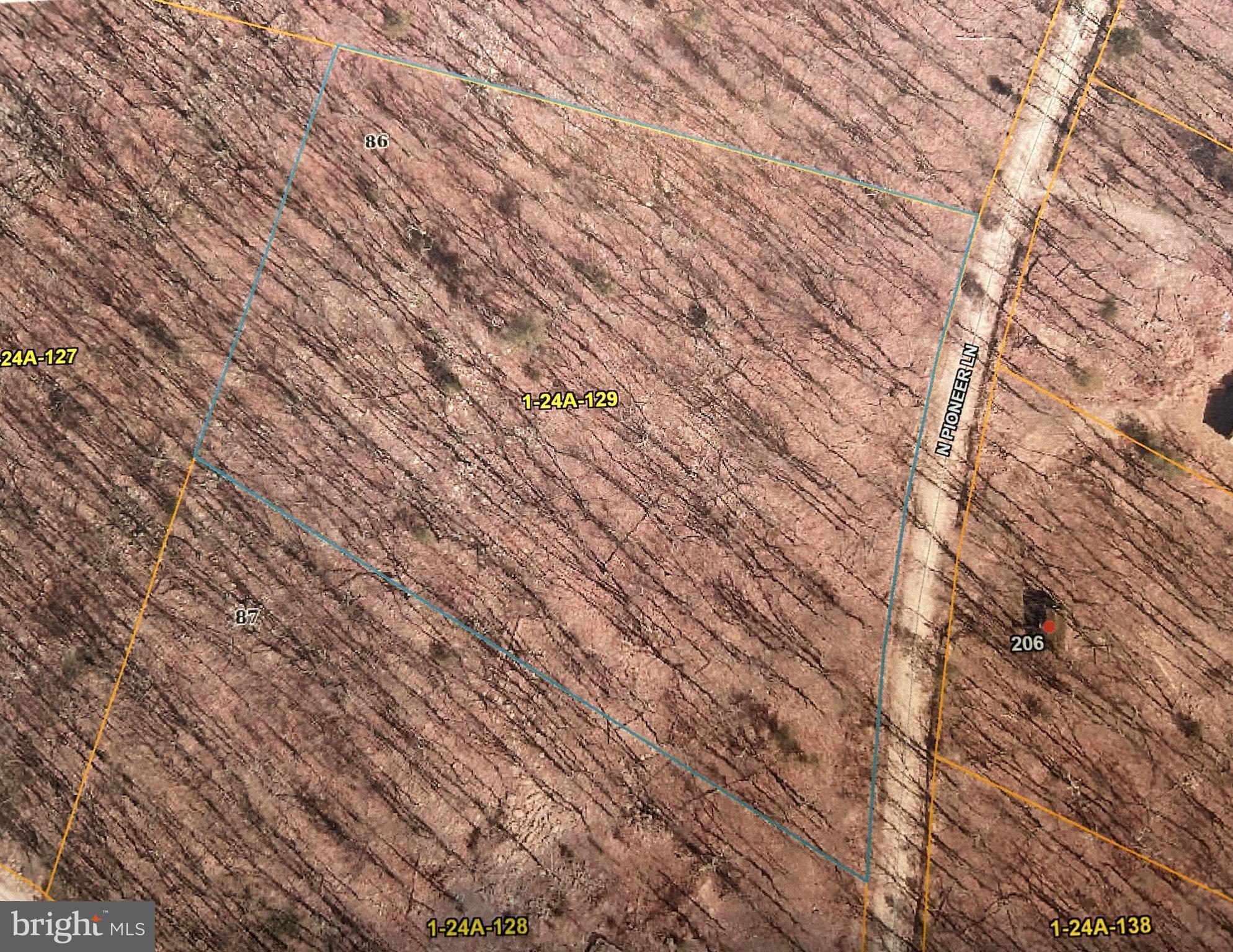 STAGECOACH STOP @ CAPON BRIDGE - Land