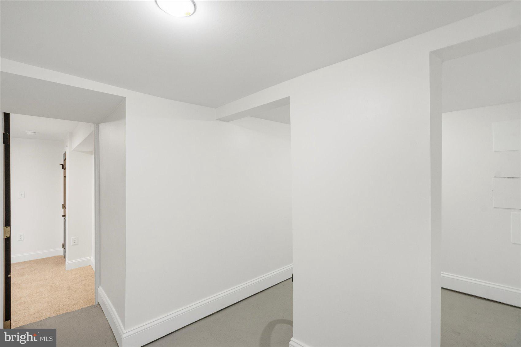 MONDAWMIN - Residential