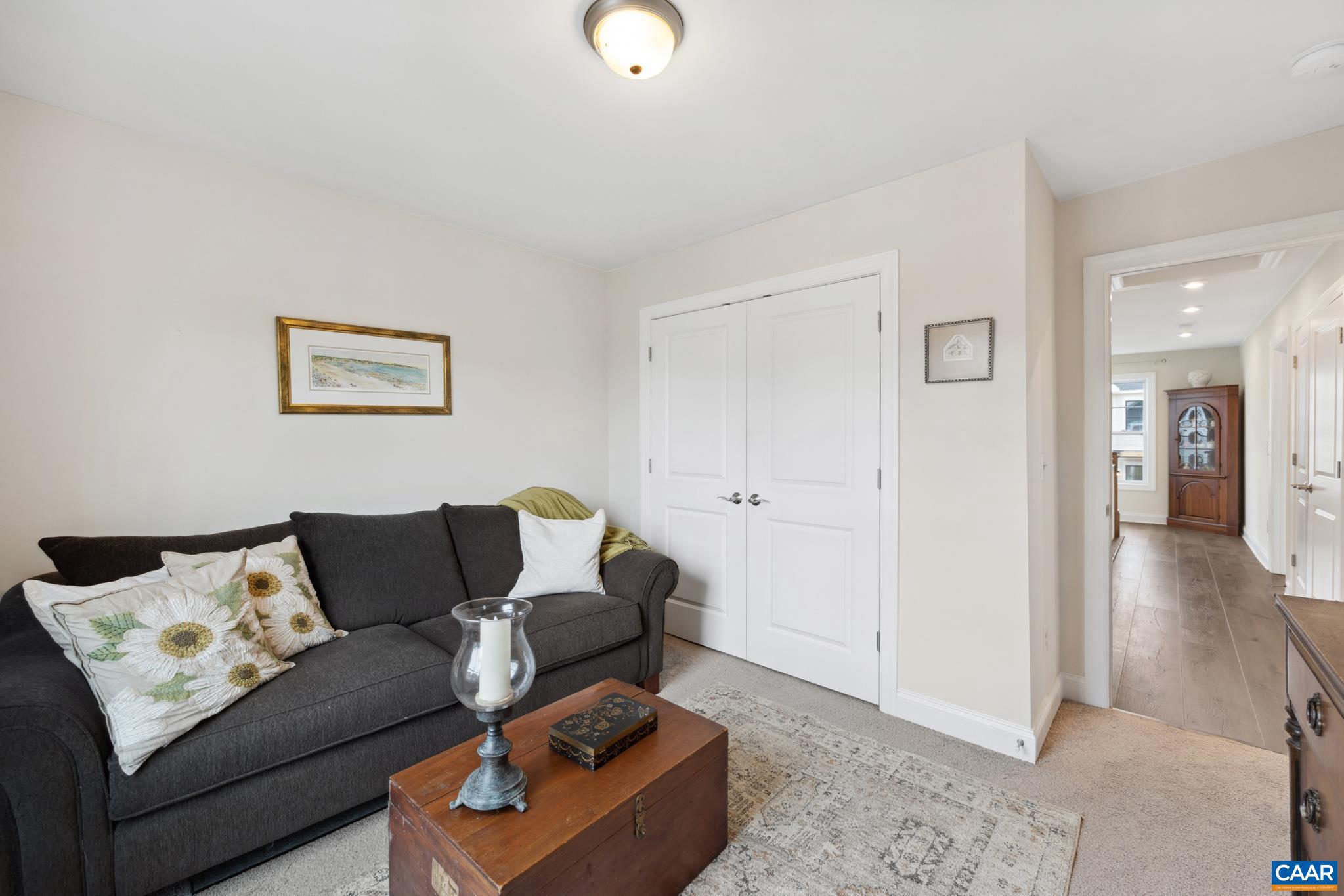 OLD TRAIL - Residential