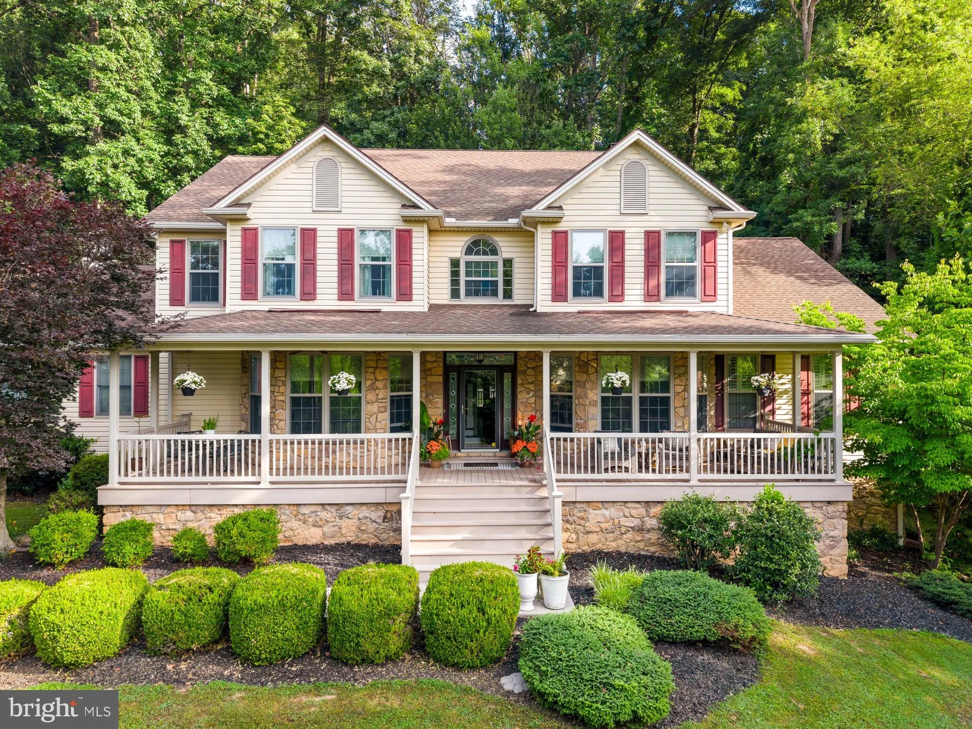 412 Timber Bridge Ln Ln, Mount Gretna, PA, 17064