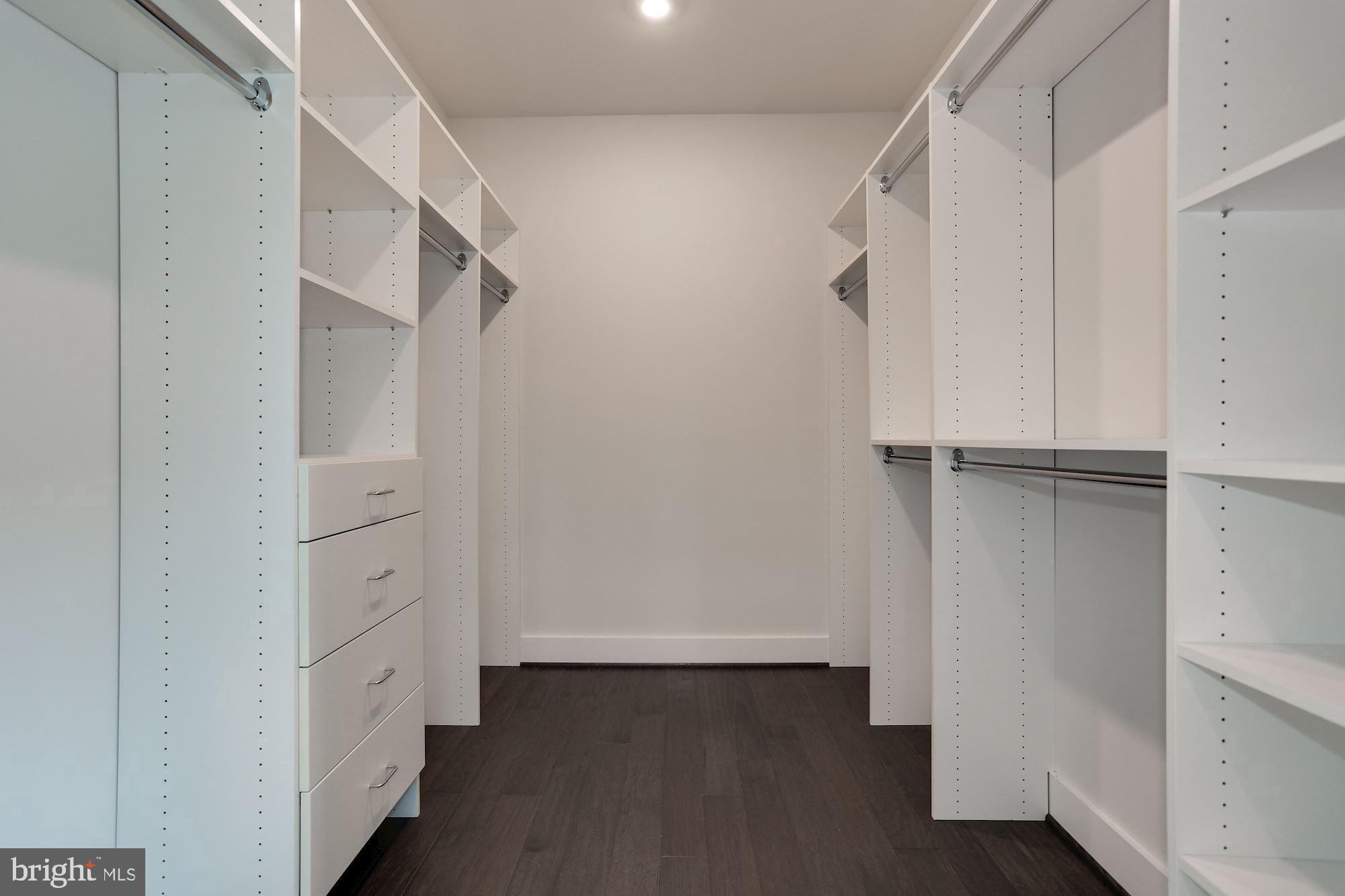 KEY AND NASH - Residential Lease