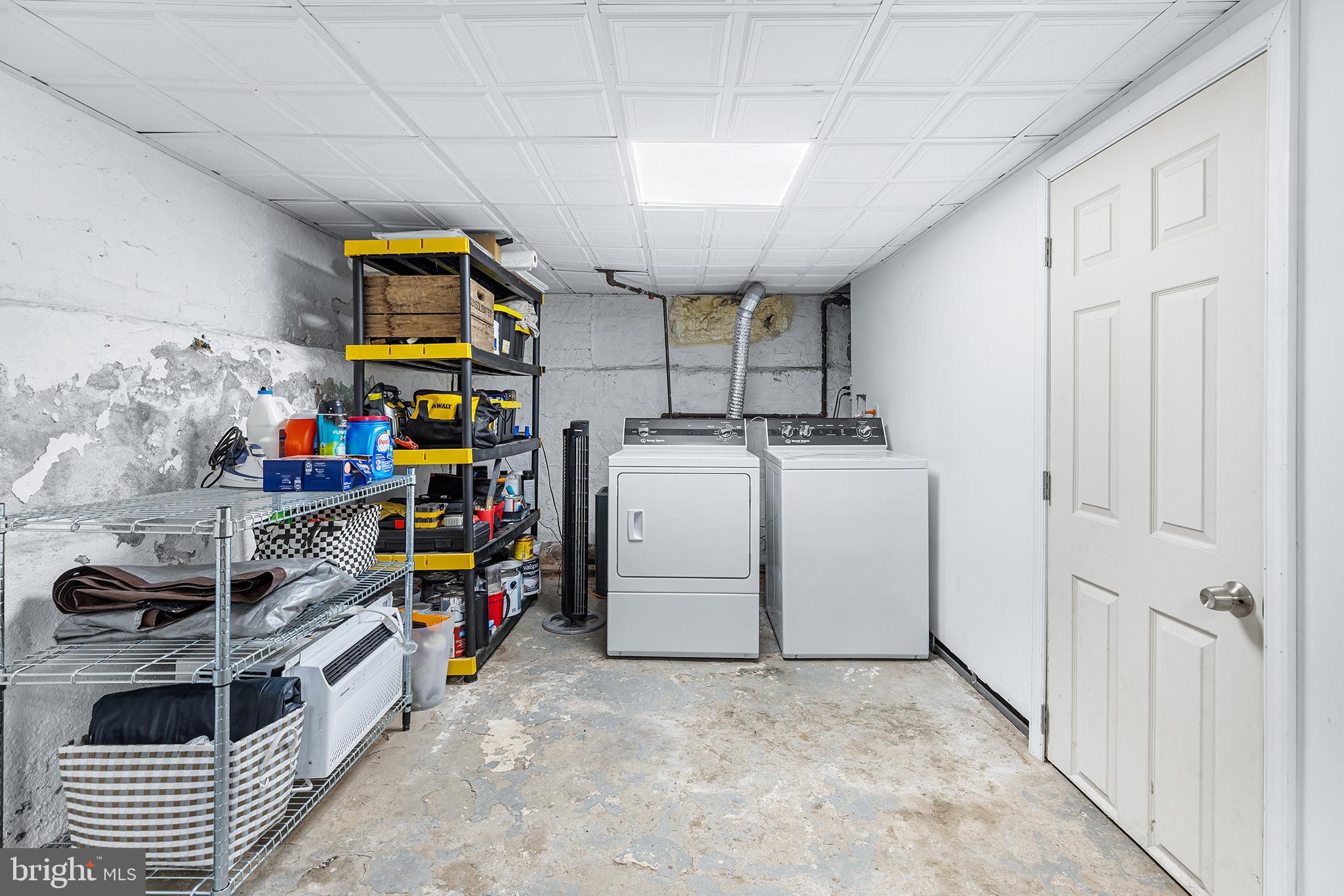 BREWERYTOWN - Residential Lease