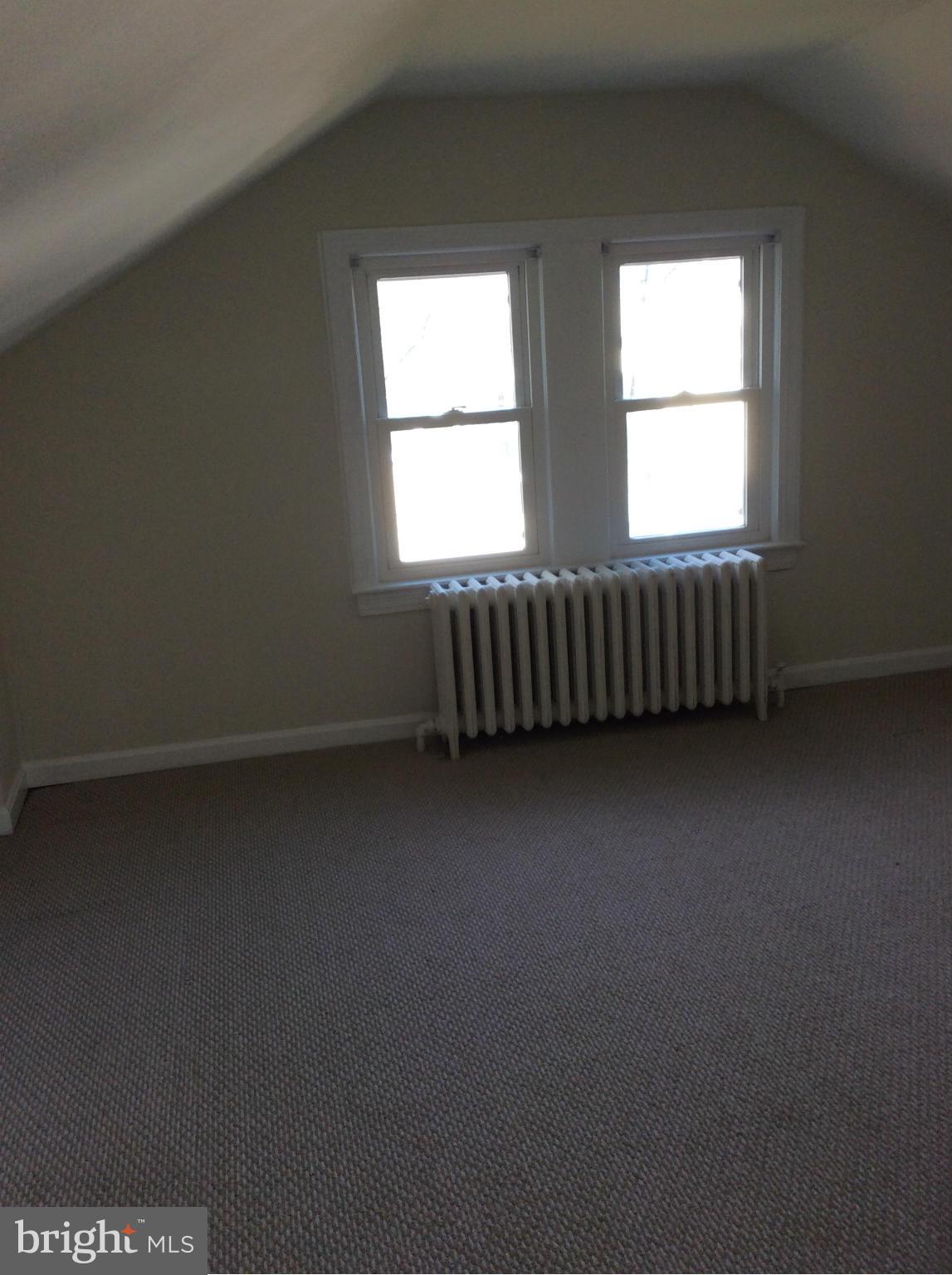 BRADBURY HEIGHTS - Residential Lease