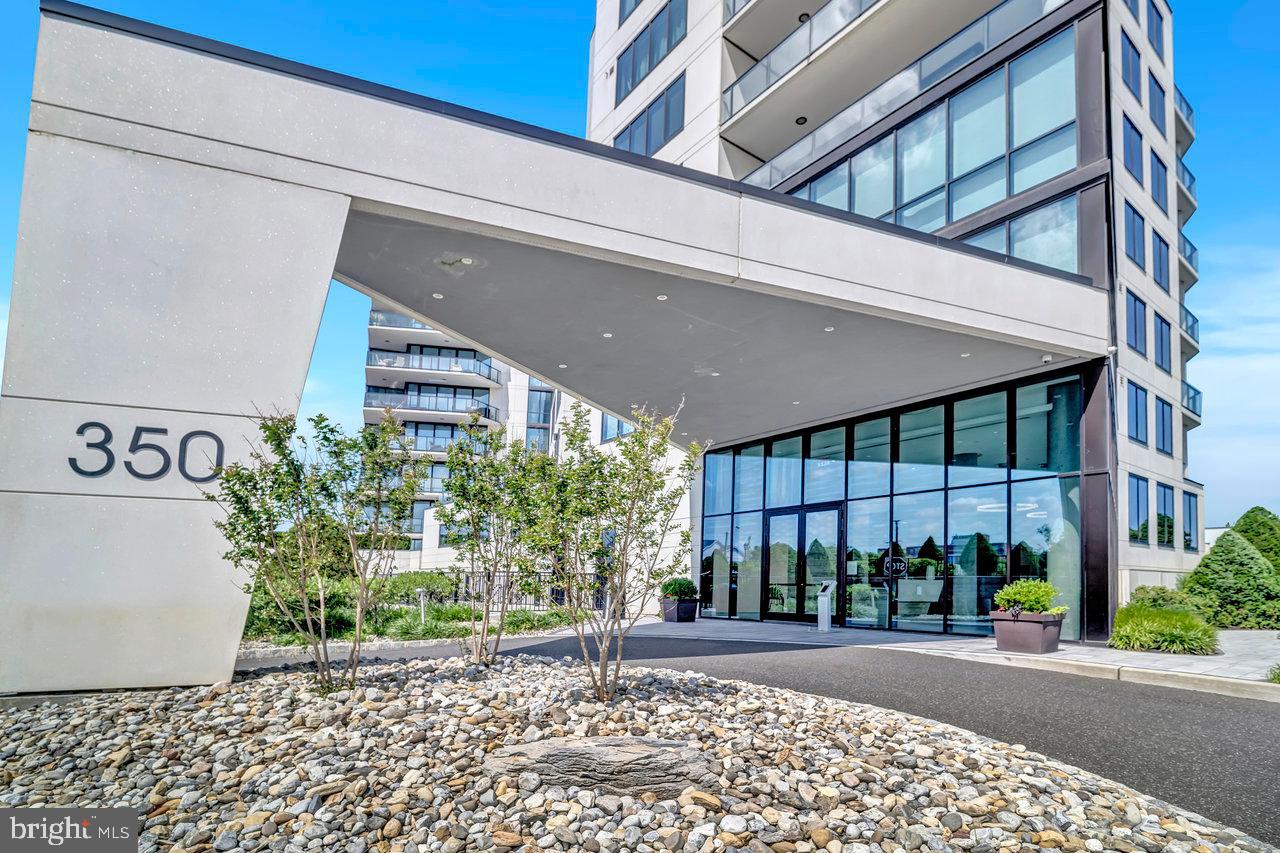 350 OCEAN AVENUE 506