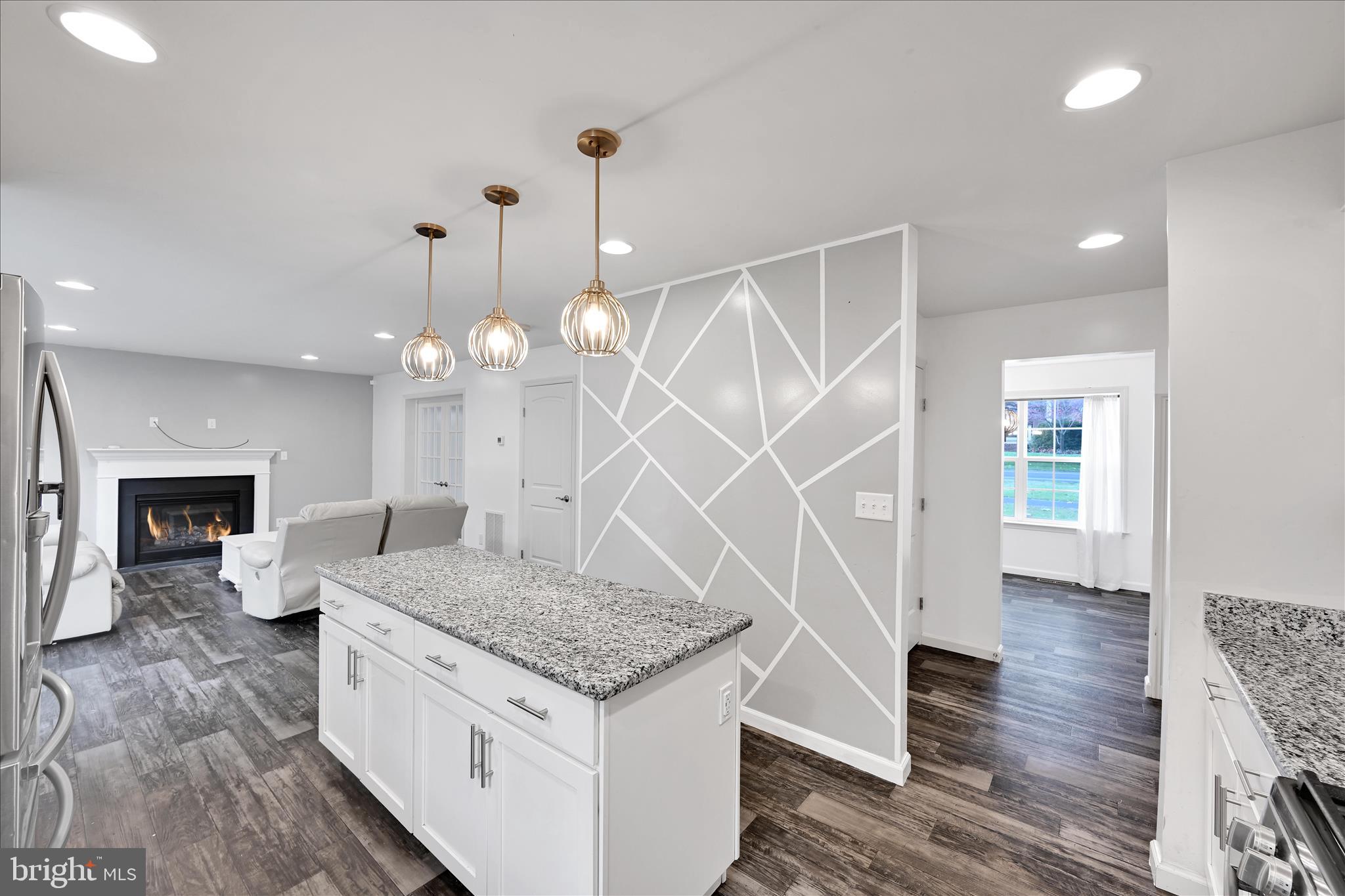 EAST PETERSBURG - Residential