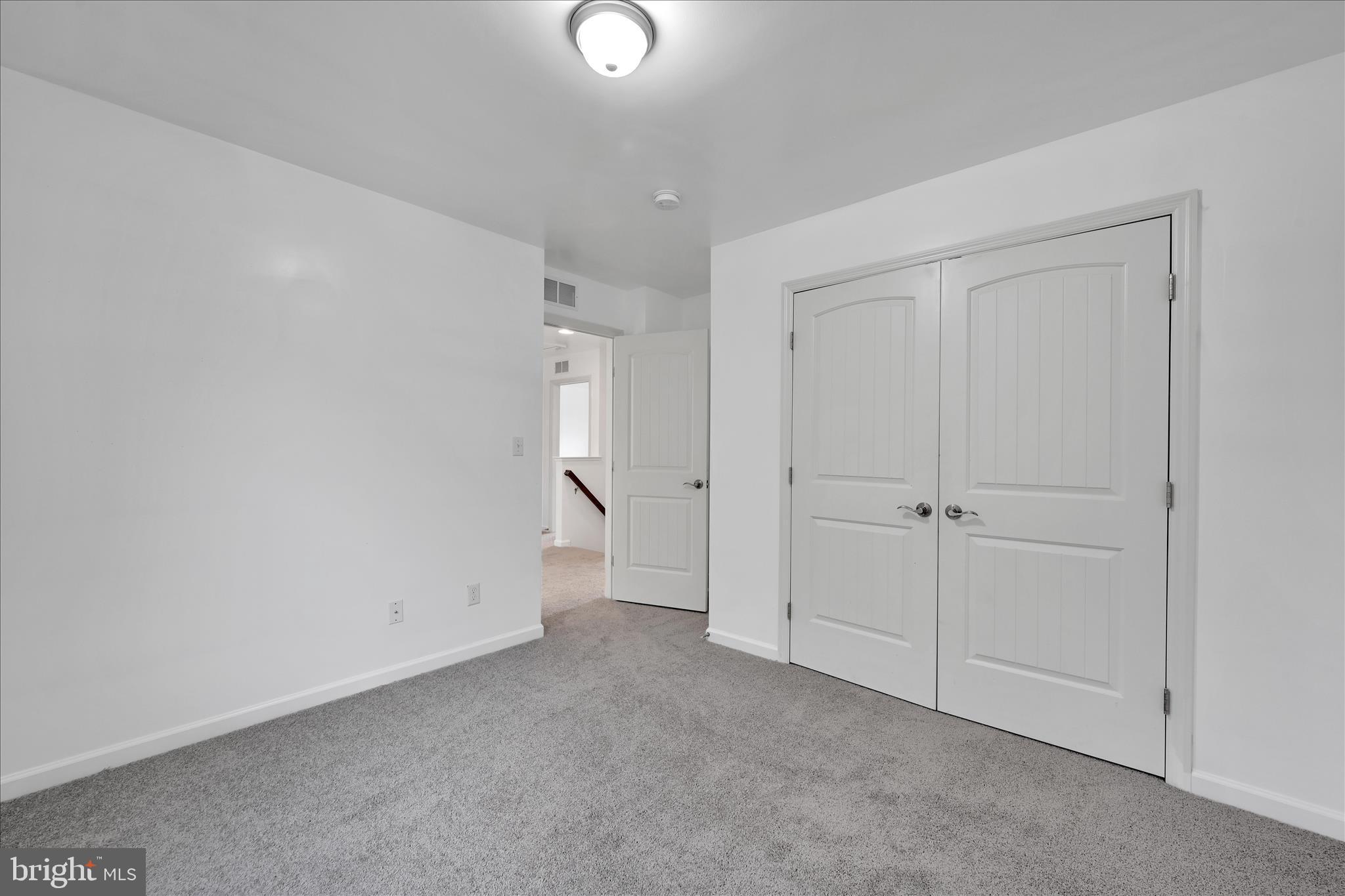 EAST PETERSBURG - Residential