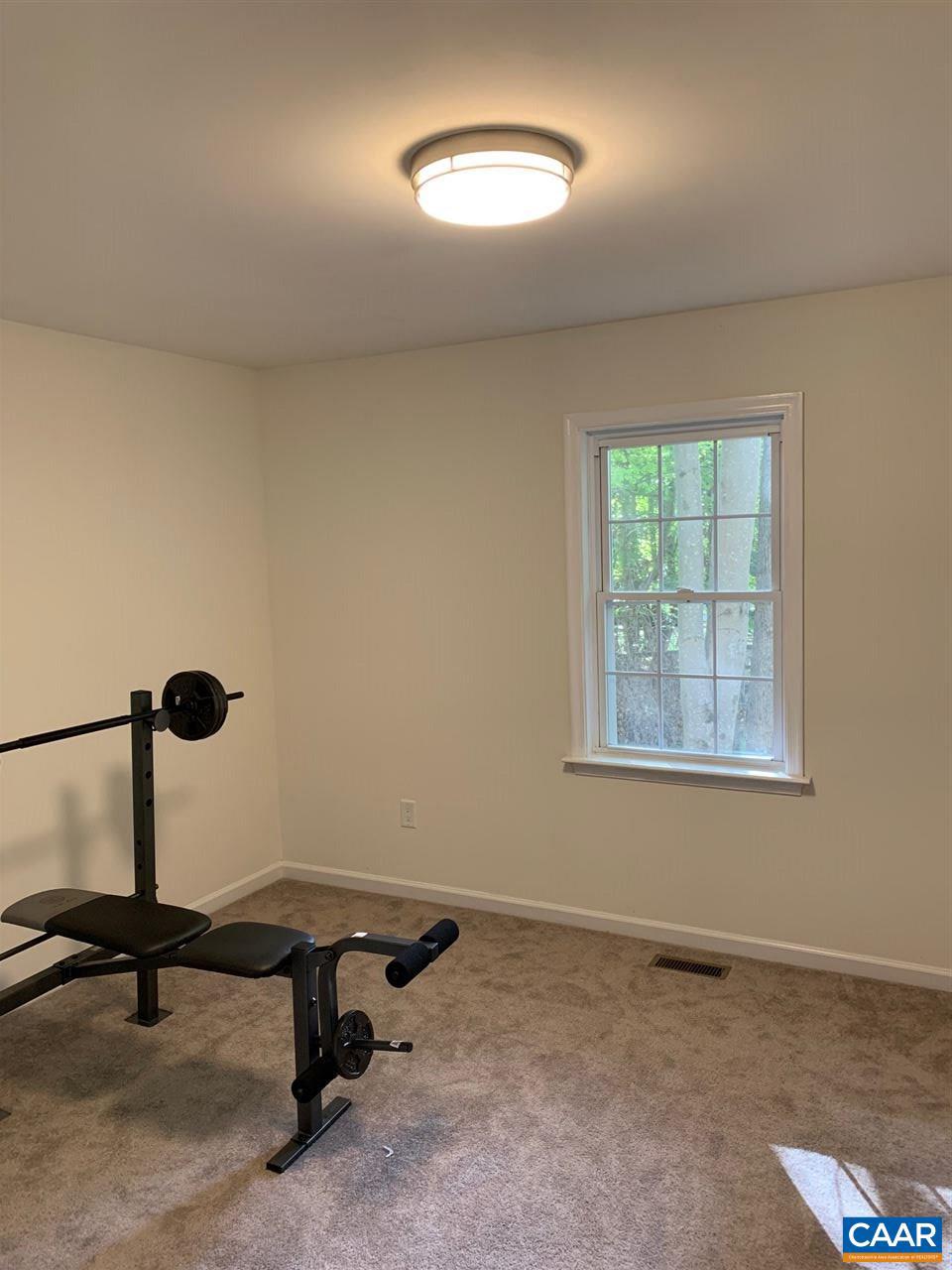 LAKE MONTICELLO - Residential