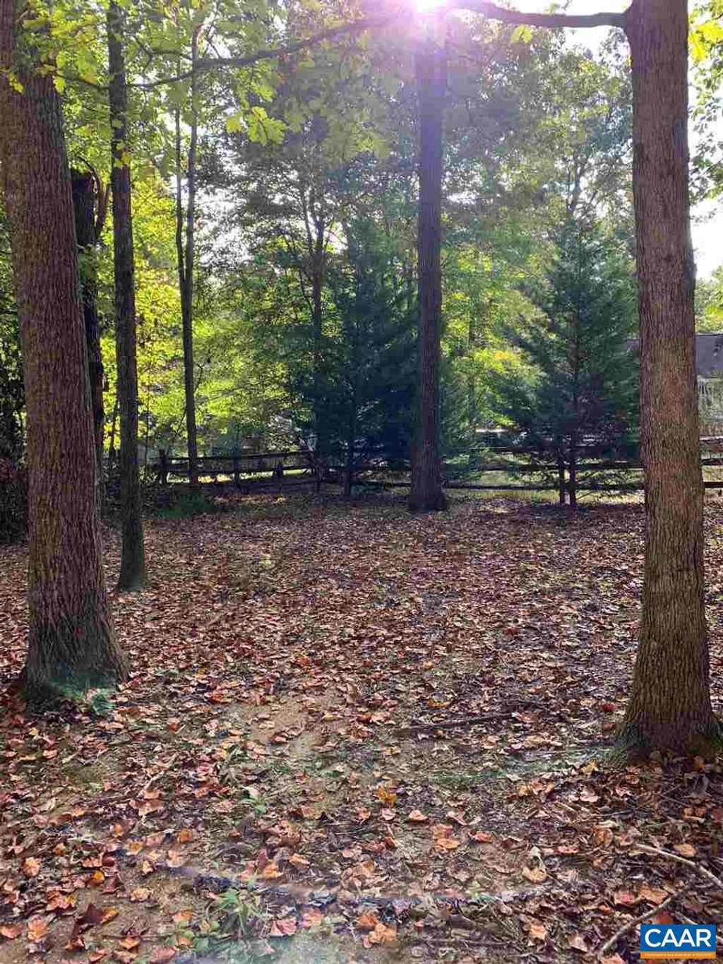 Photo of 52 Riverside Dr, PALMYRA, VA 22963 (MLS # 670657)