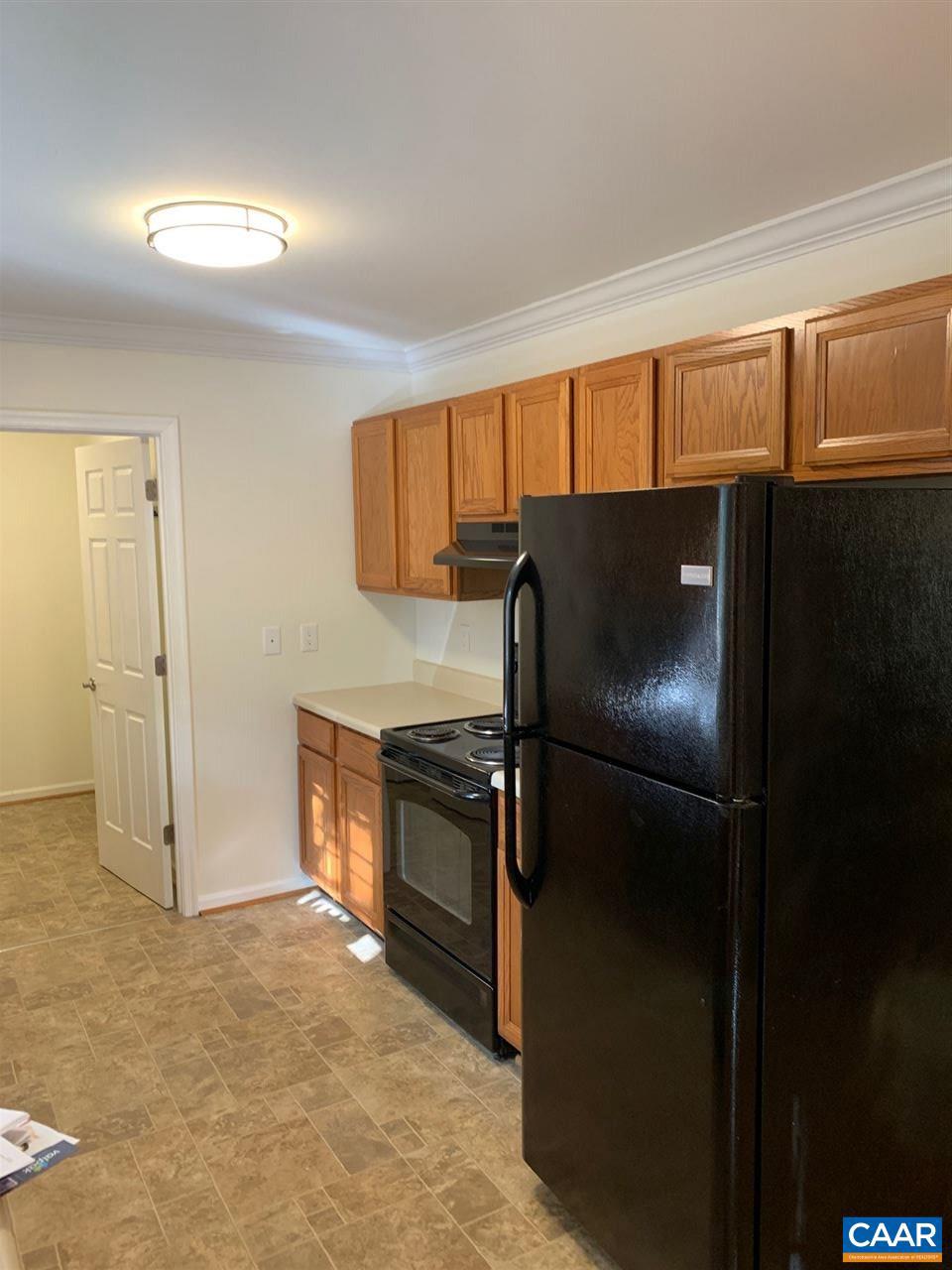 LAKE MONTICELLO - Residential