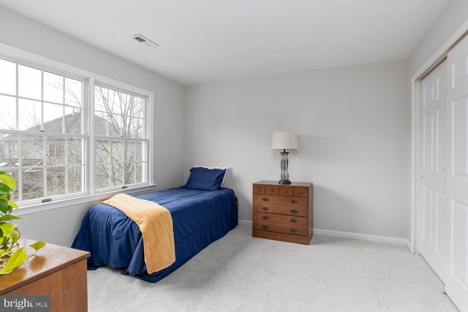 CENTURY OAK - Residential