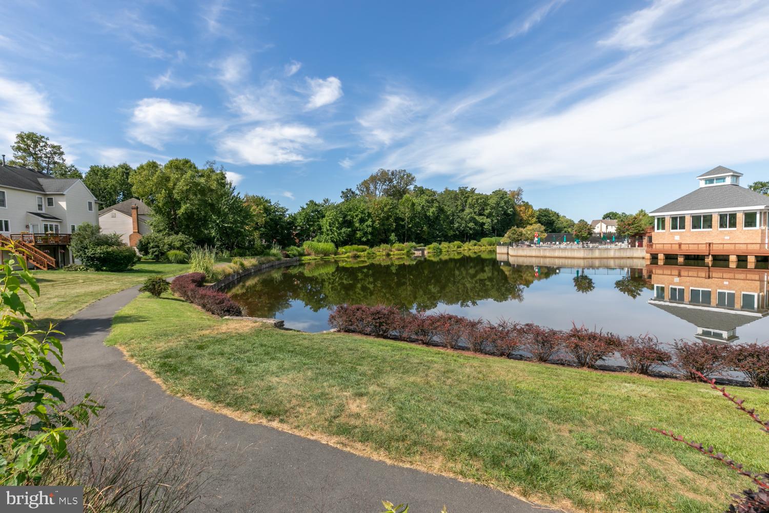 CENTURY OAK - Residential