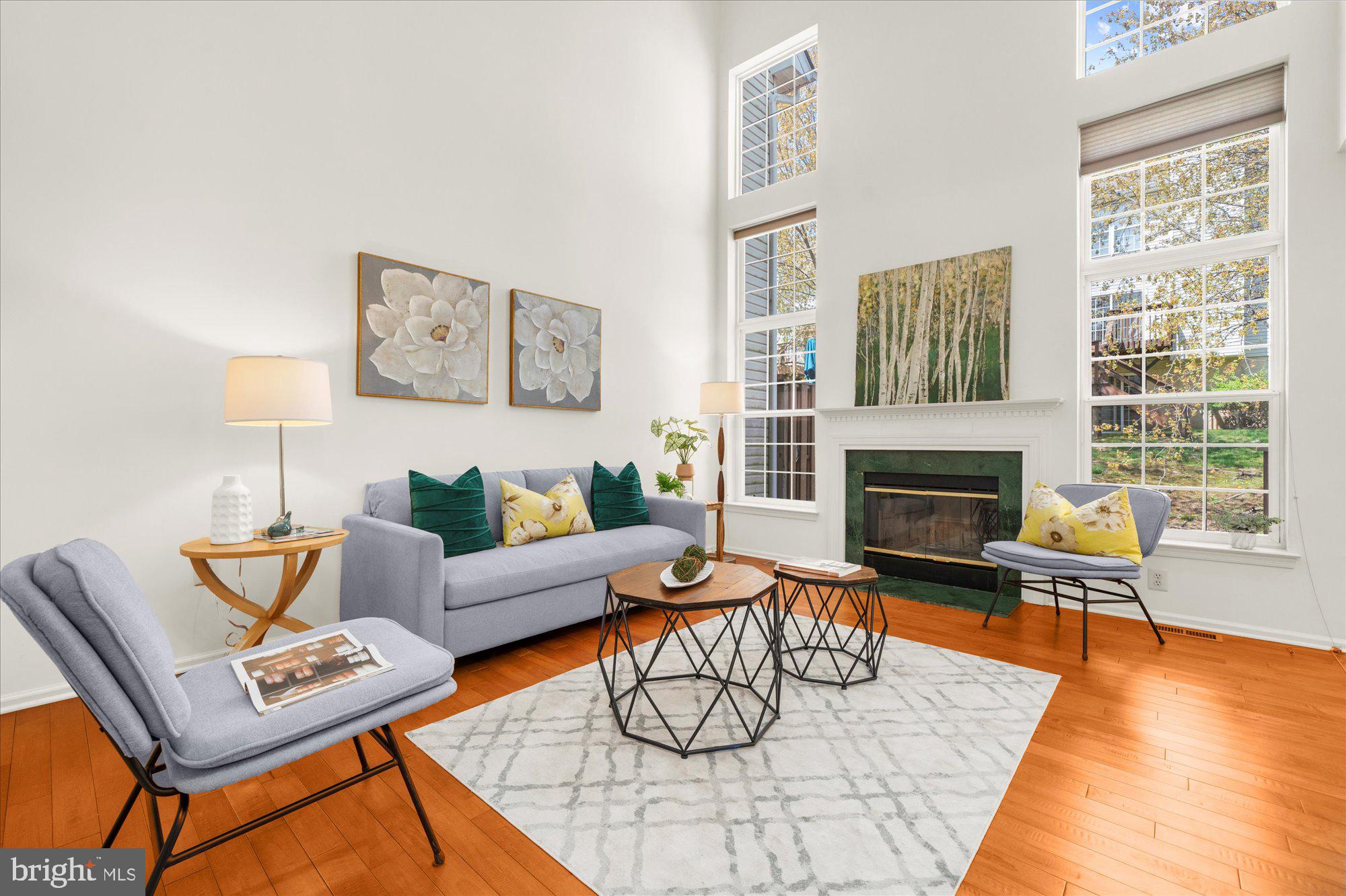 WARRINGTON HUNT - Residential