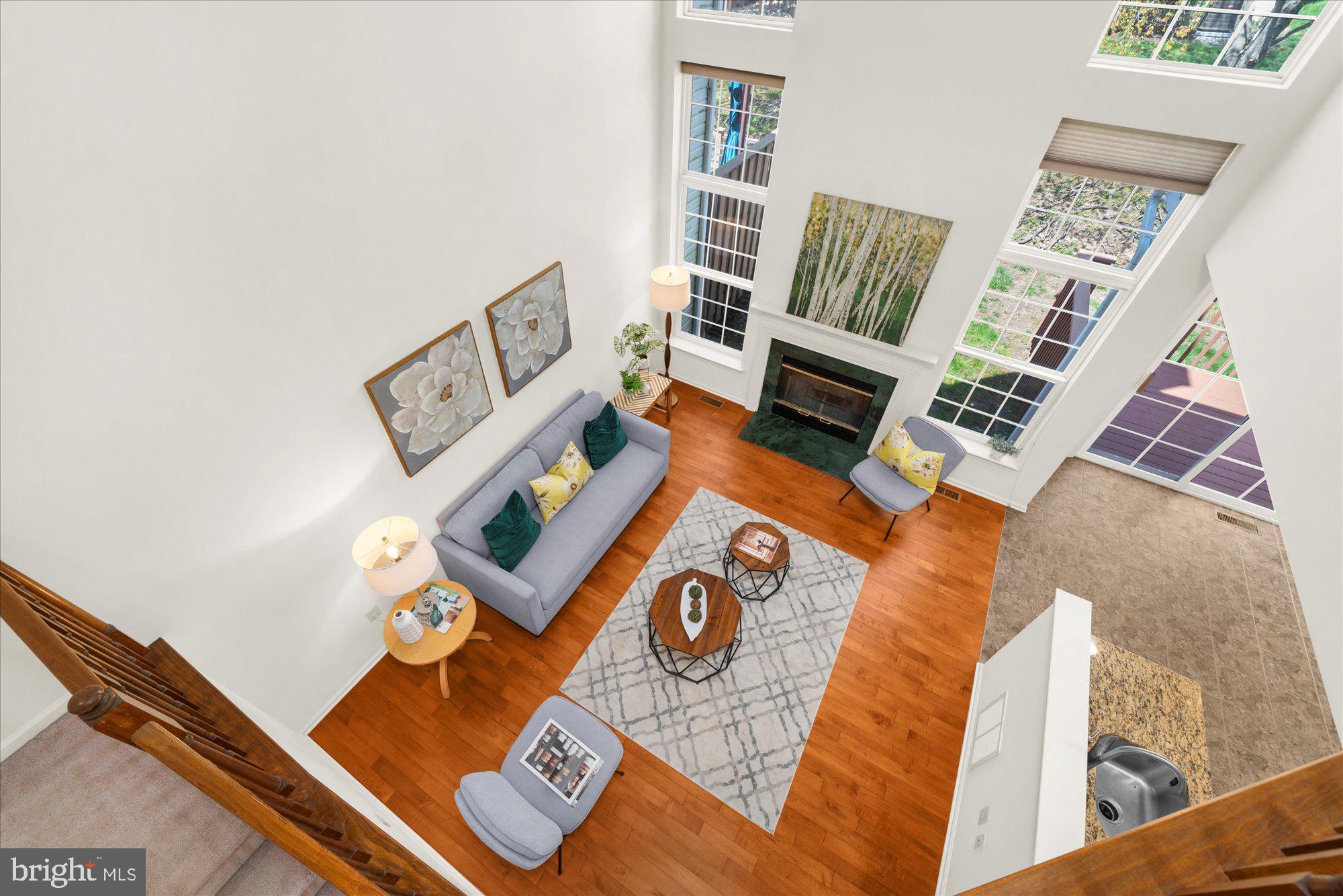 WARRINGTON HUNT - Residential