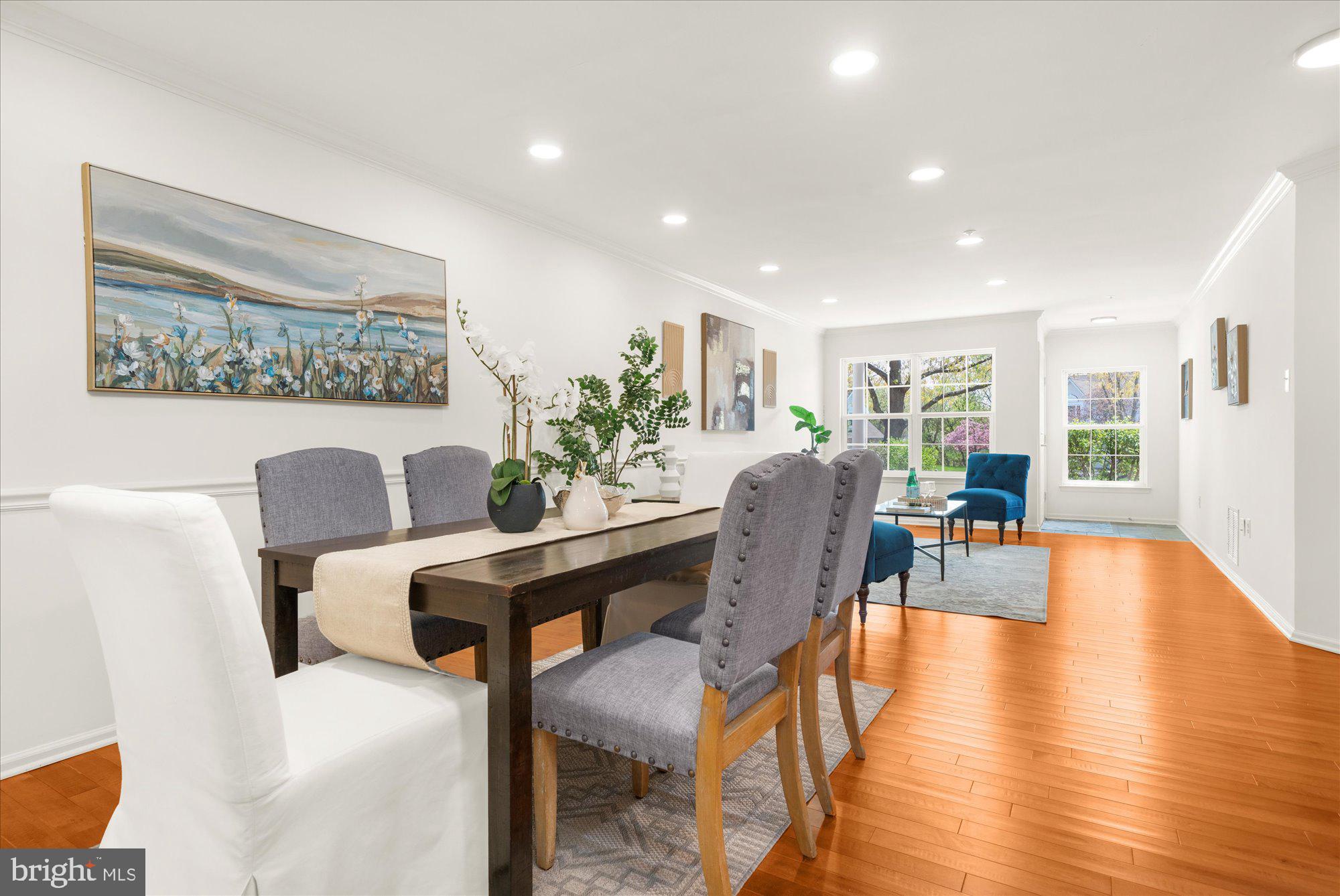 WARRINGTON HUNT - Residential