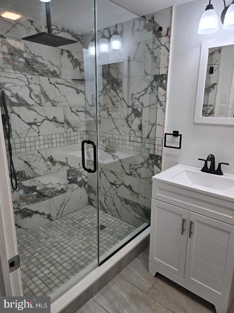 MAYFAIR - Residential