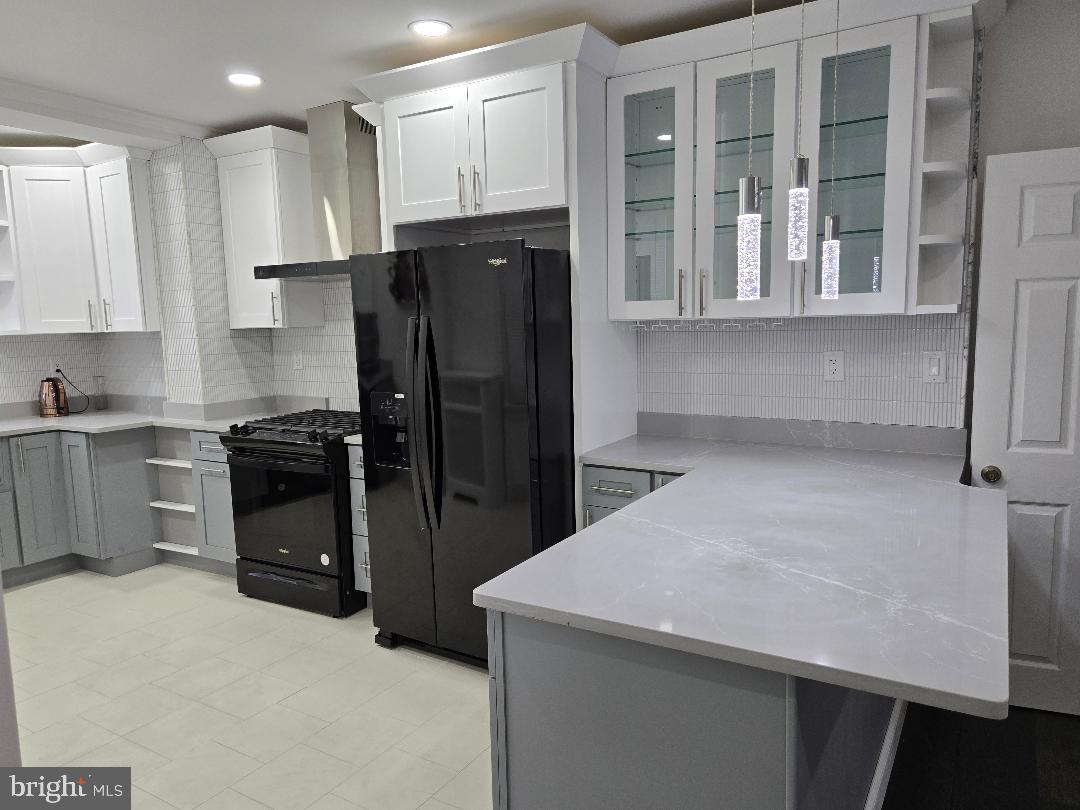 MAYFAIR - Residential