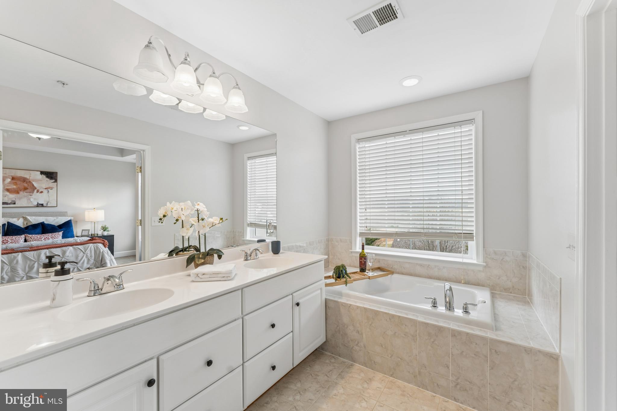 SUMMERFIELD CROSSING - Residential