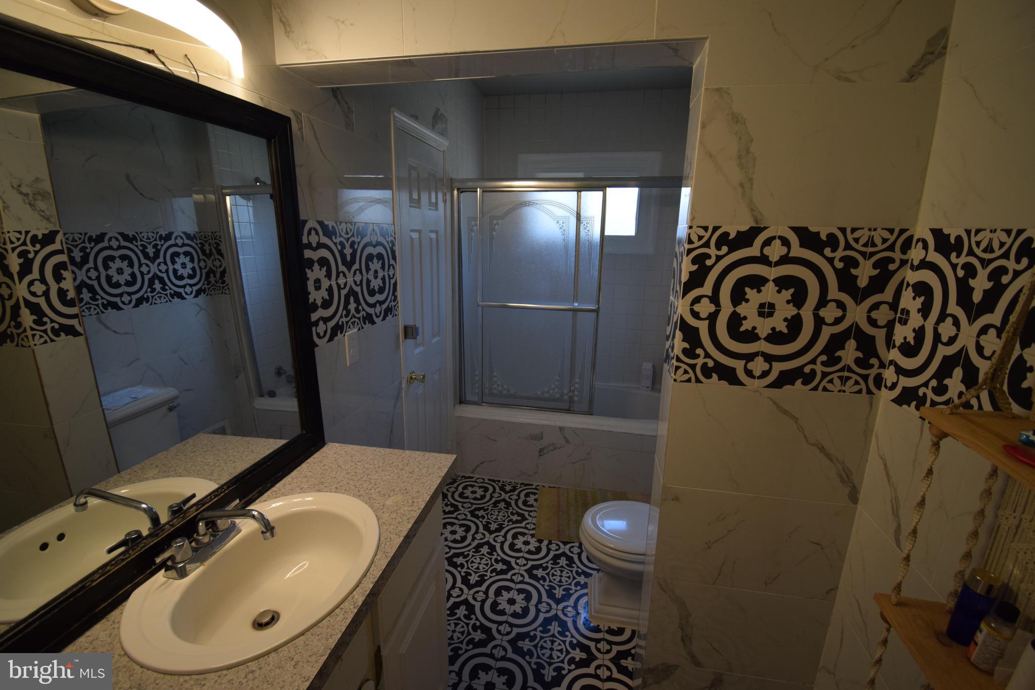 FORT WASHINGTON - Residential