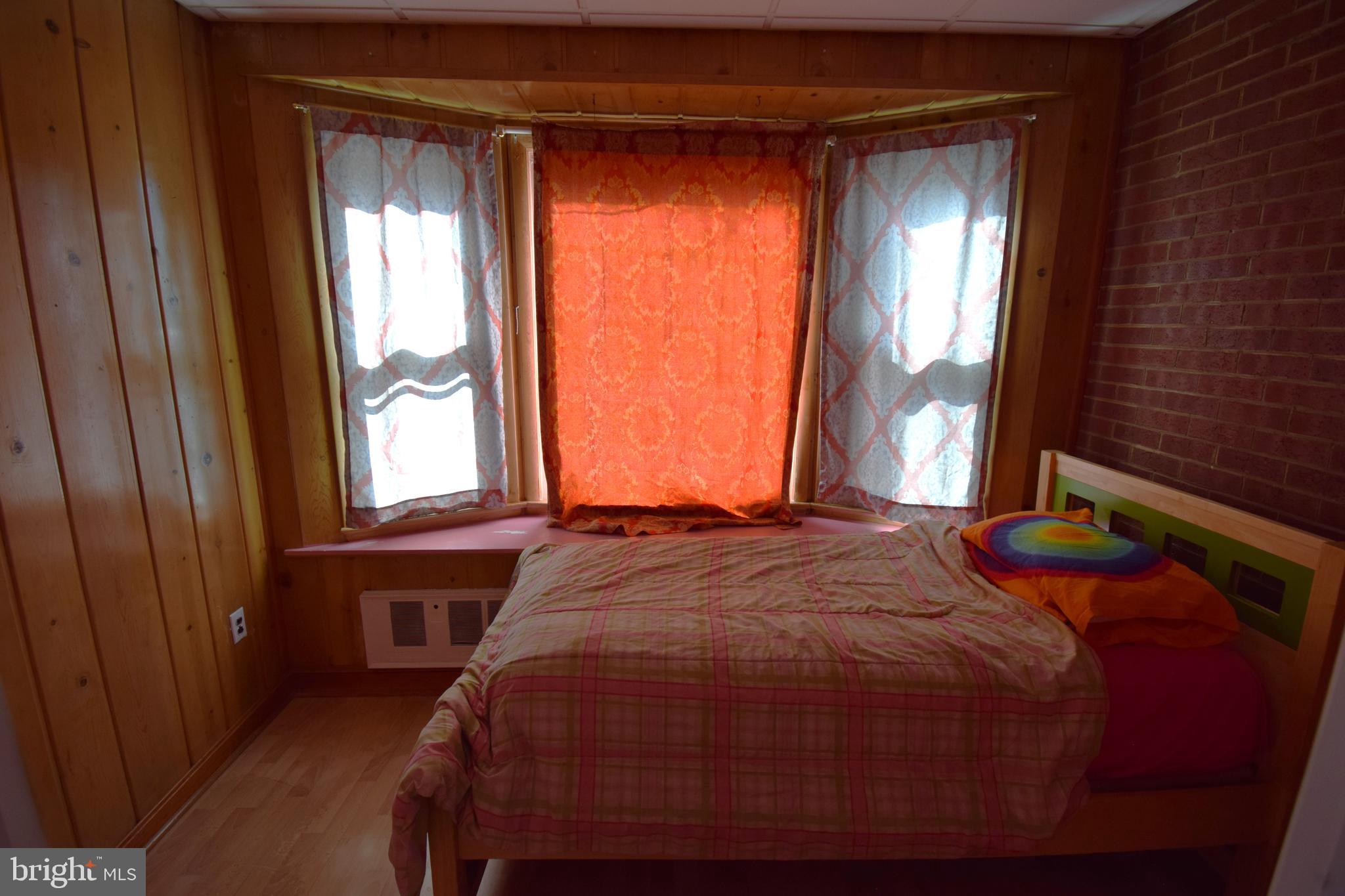 FORT WASHINGTON - Residential