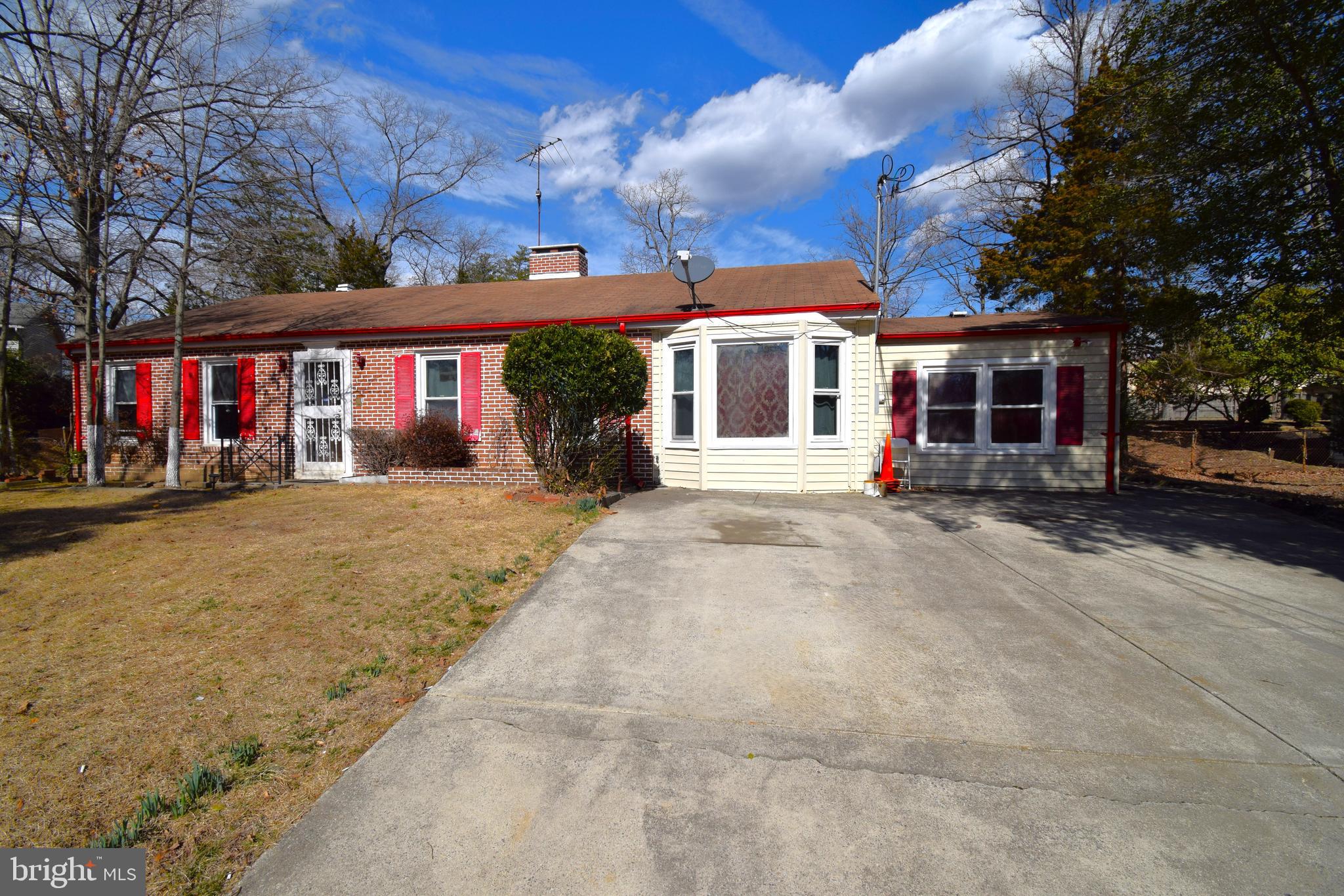 FORT WASHINGTON - Residential