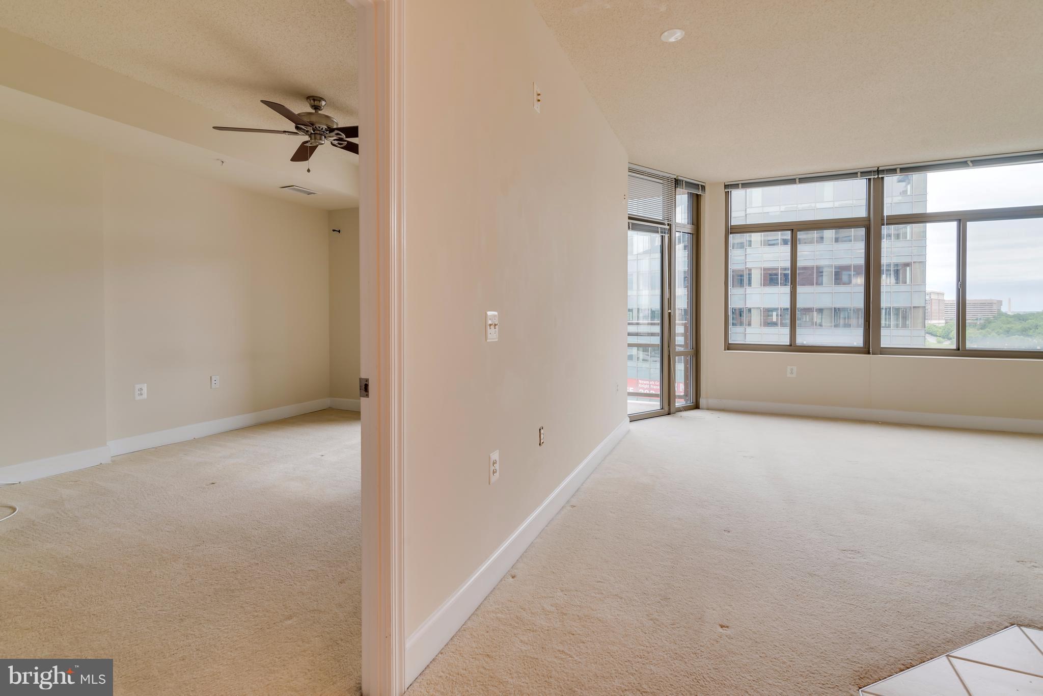 ECLIPSE ON CENTER PARK - Residential Lease