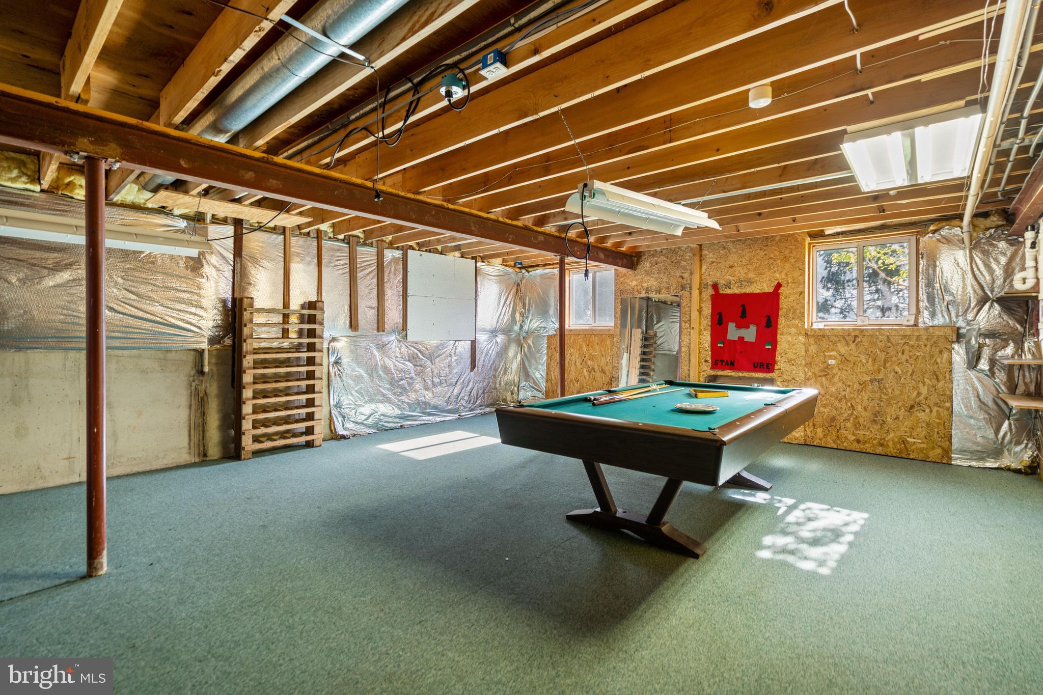 FARMINGTON ON THE GREEN - Residential