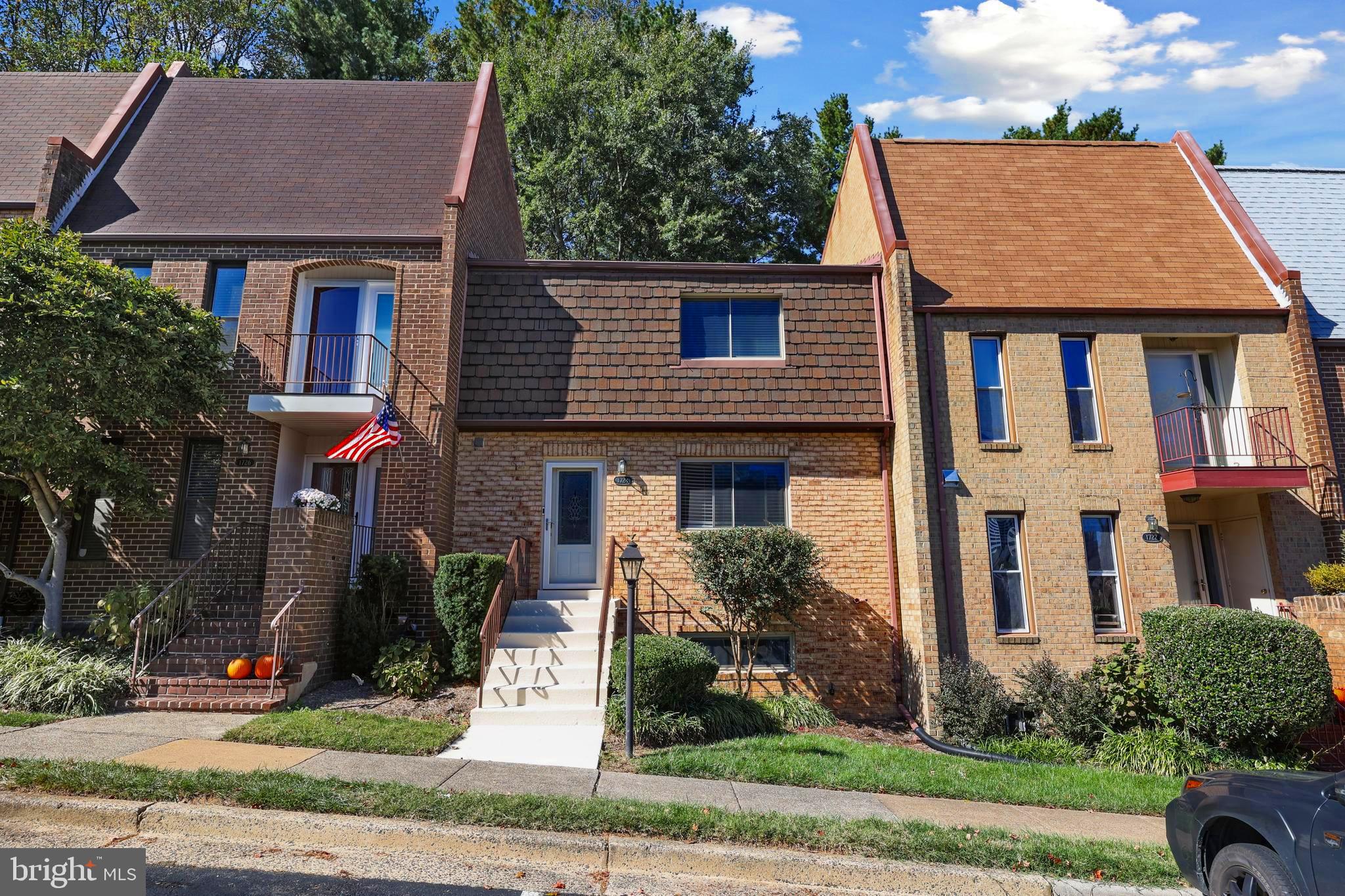 1724 CY COURT