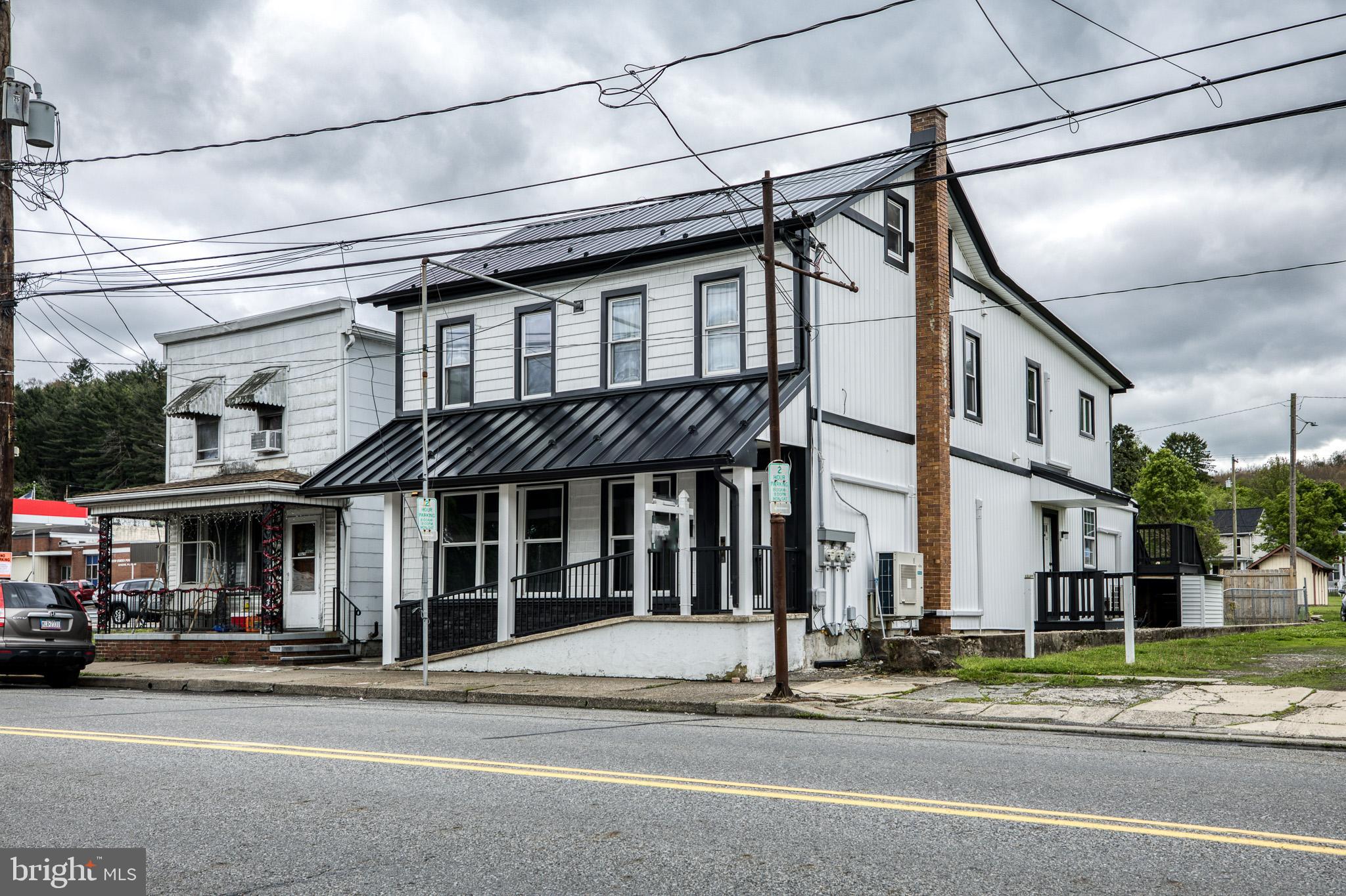 632 MAIN STREET
