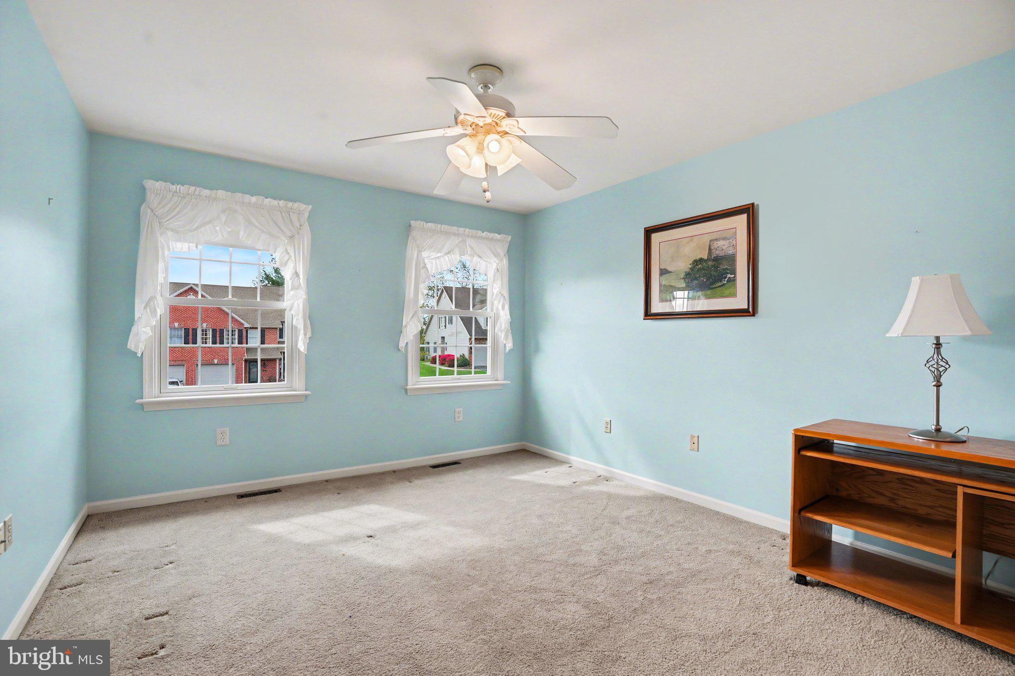 WHELAN CROSSING - Residential