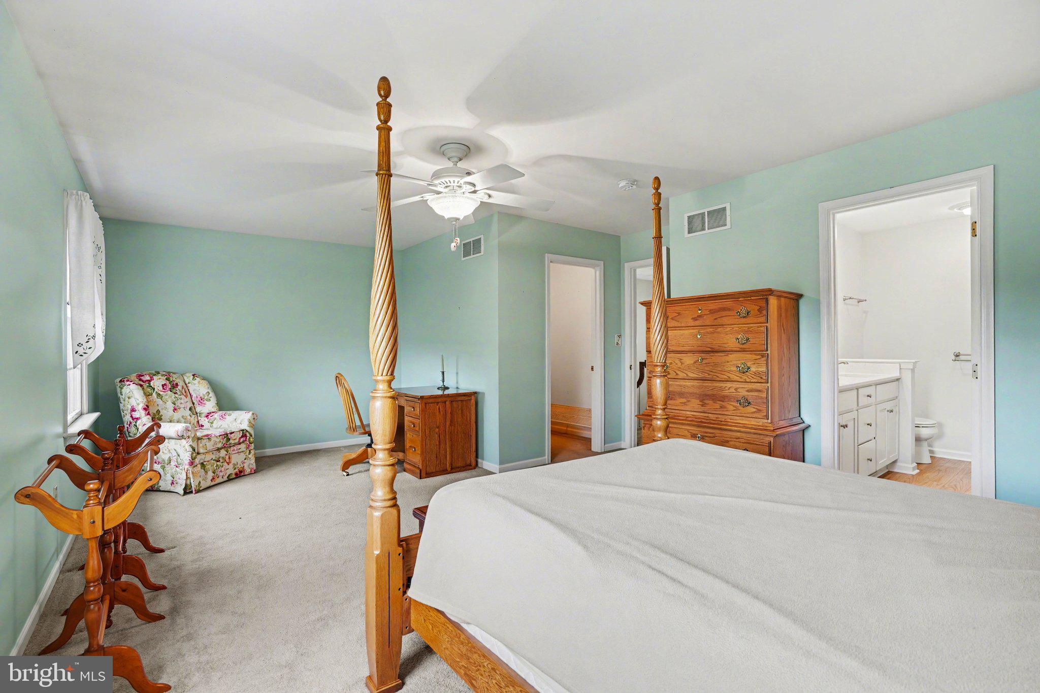 WHELAN CROSSING - Residential