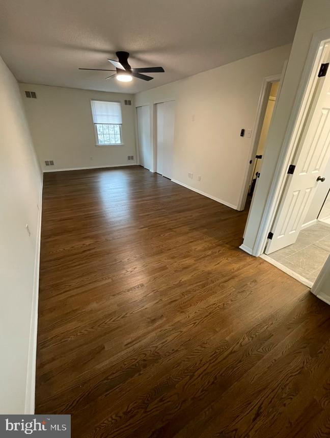 LINDEN HILL VILLAG - Residential