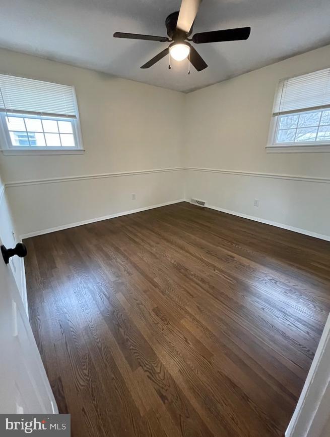 LINDEN HILL VILLAG - Residential