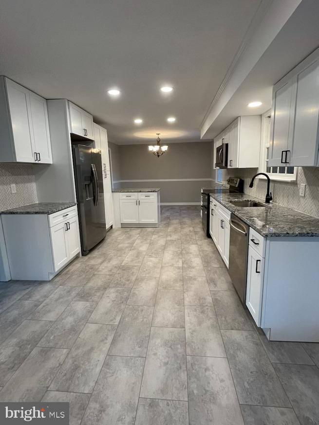 LINDEN HILL VILLAG - Residential