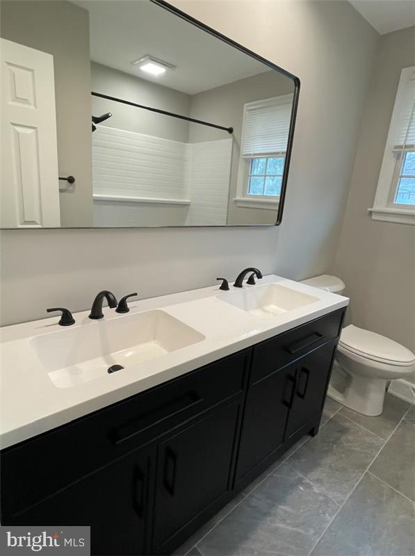 LINDEN HILL VILLAG - Residential