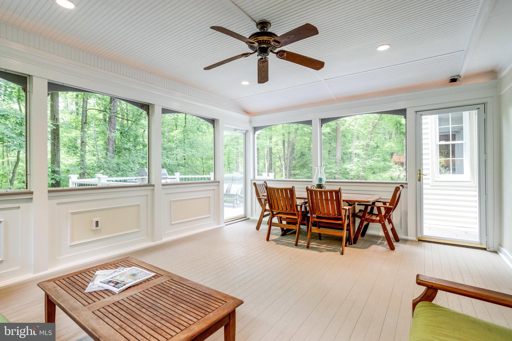 WOLF TRAP WOODS - Residential