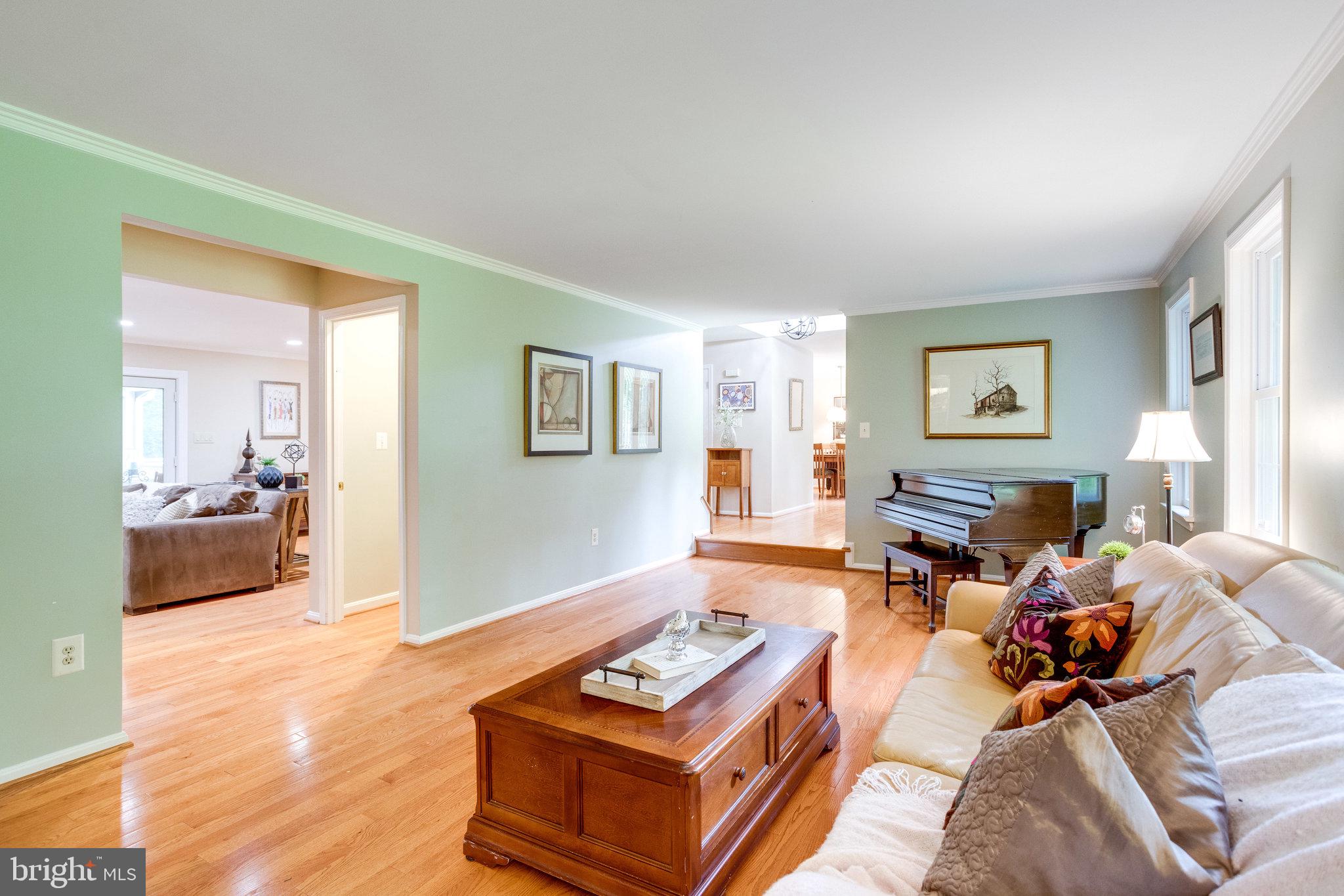 WOLF TRAP WOODS - Residential