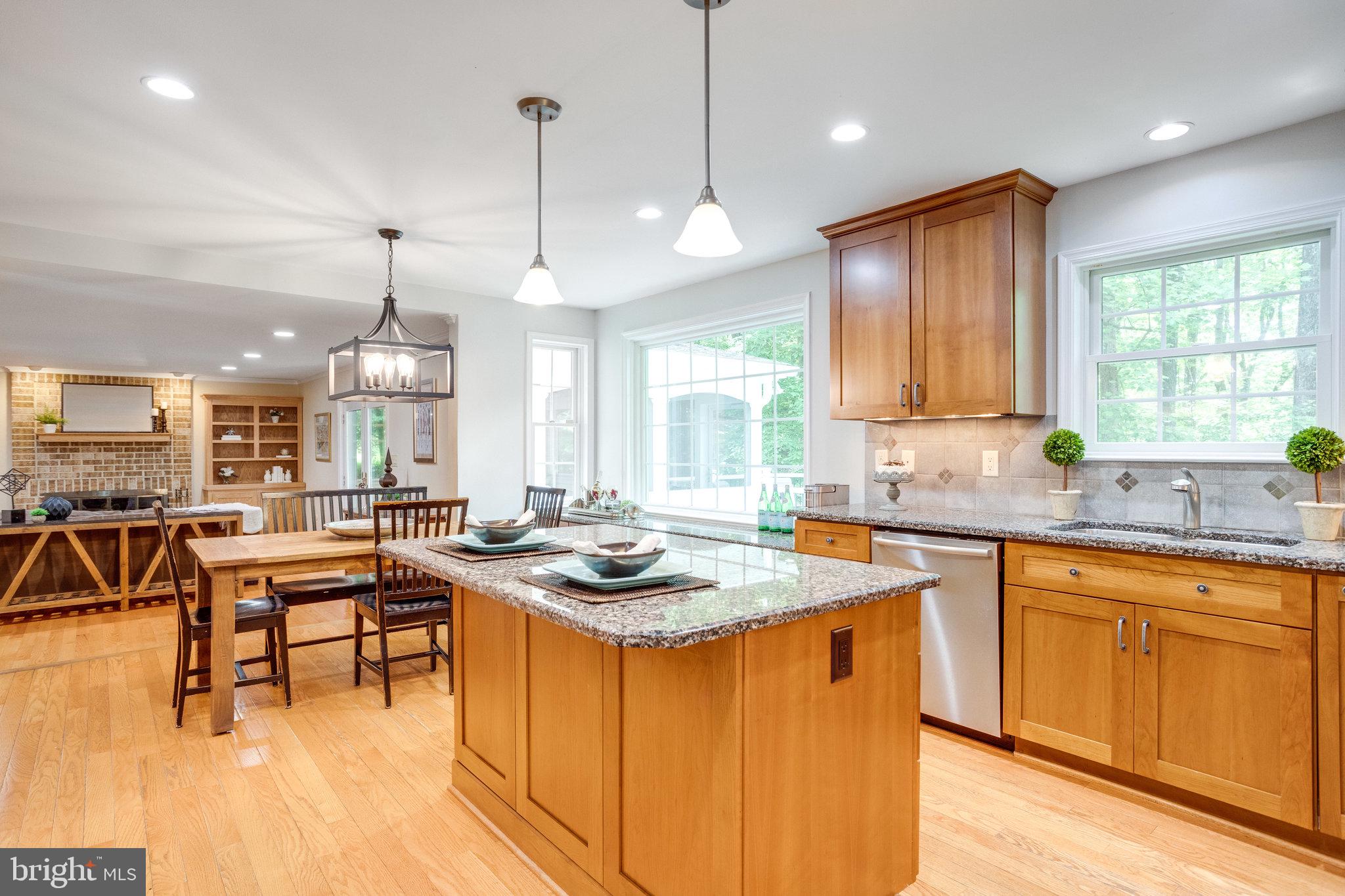 WOLF TRAP WOODS - Residential