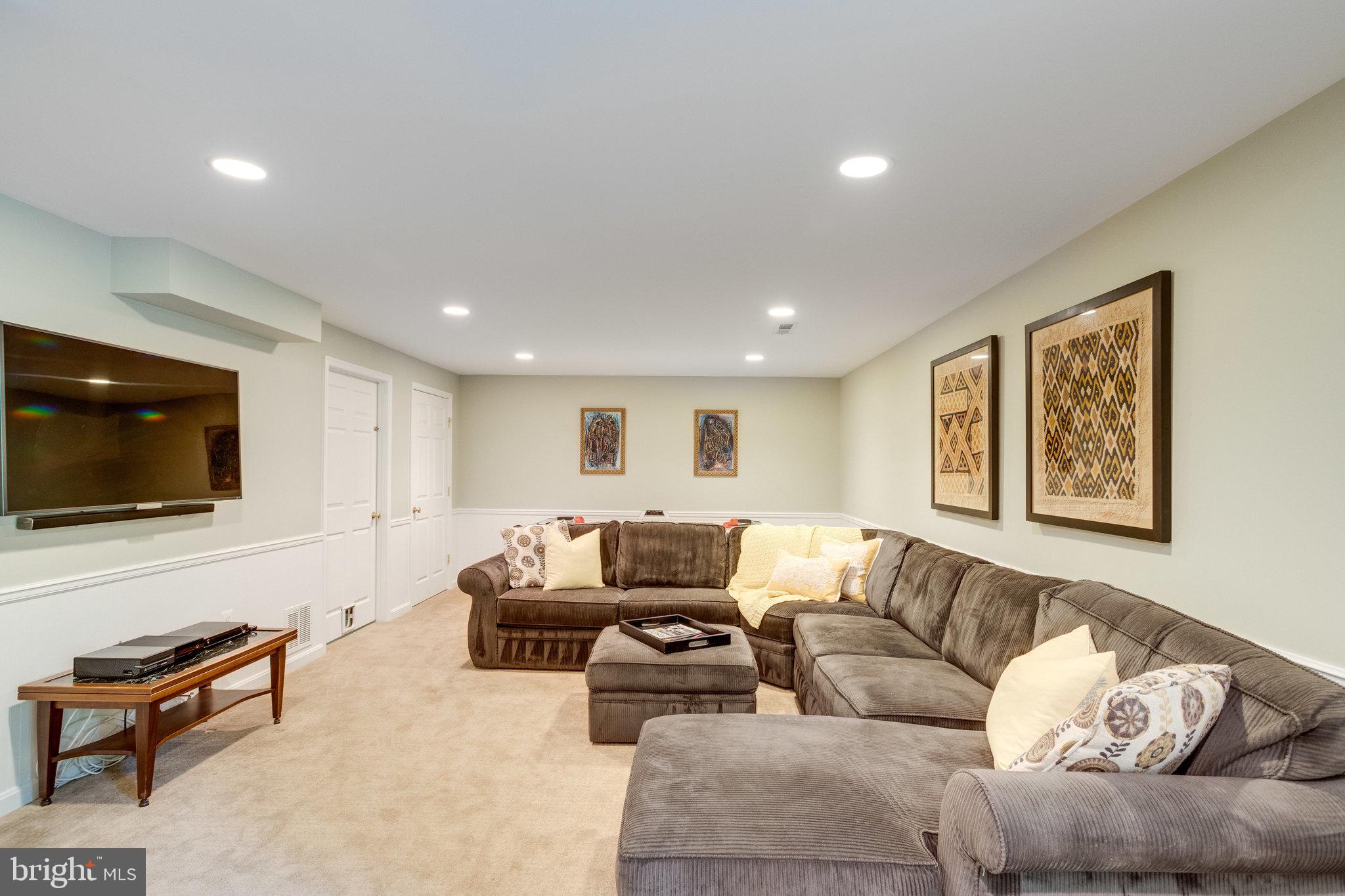 WOLF TRAP WOODS - Residential