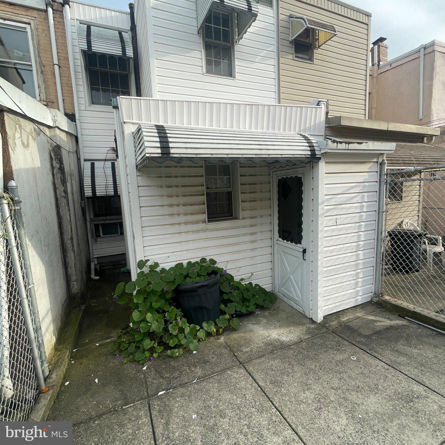 3268 TILTON STREET