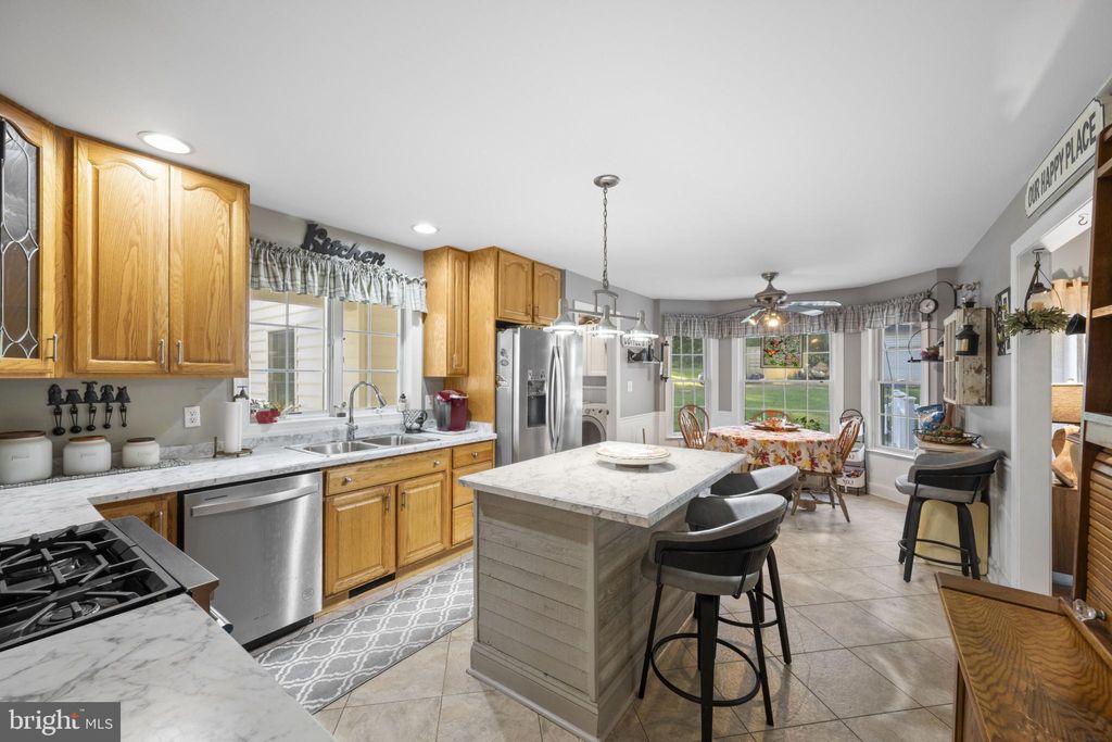 Photo of 194 Cook Road, DELTA, PA 17314 (MLS # PAYK2089242)