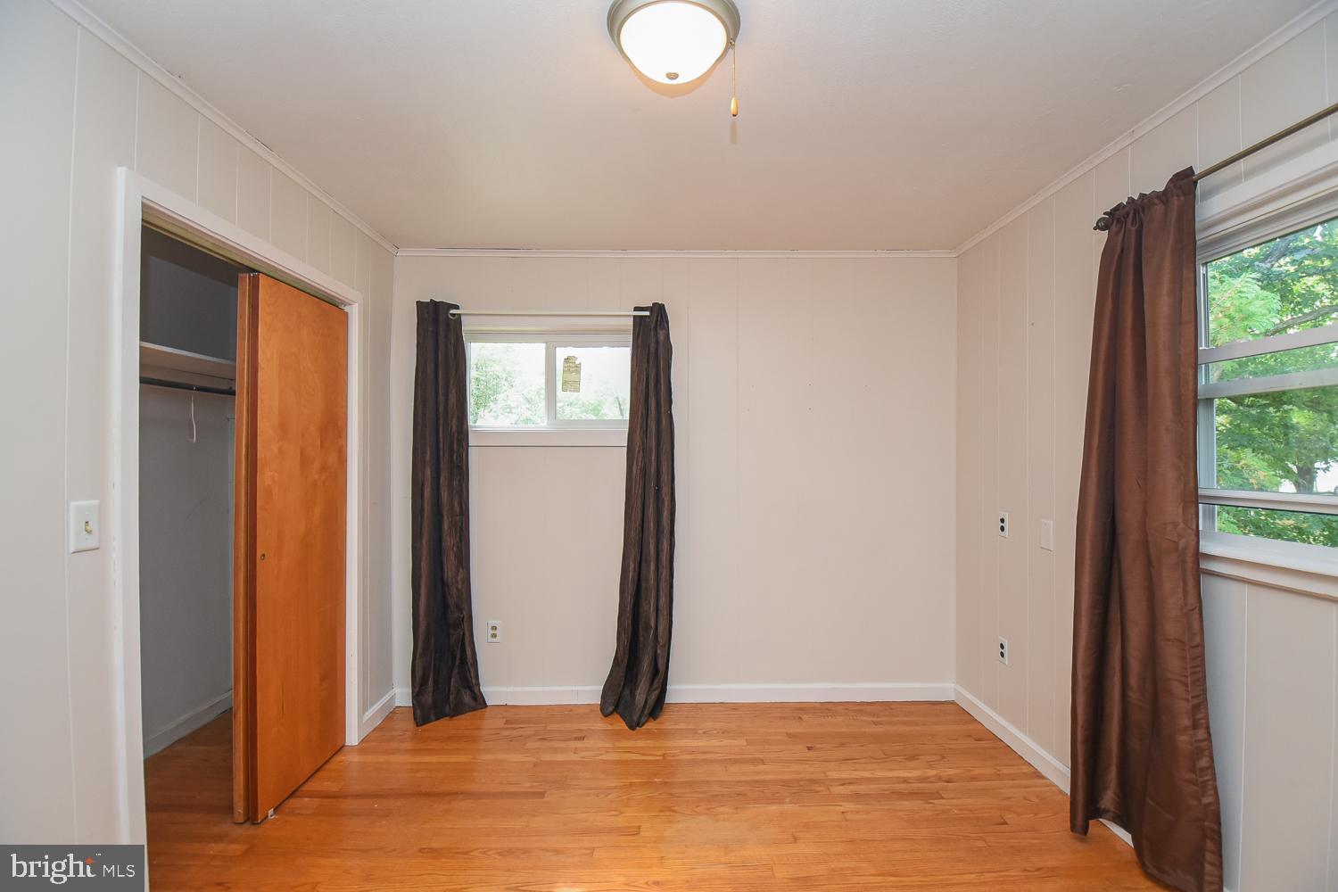 WINDY HILL - Residential