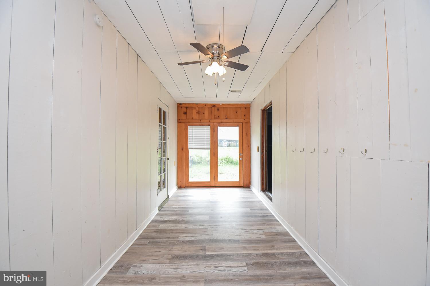 WINDY HILL - Residential